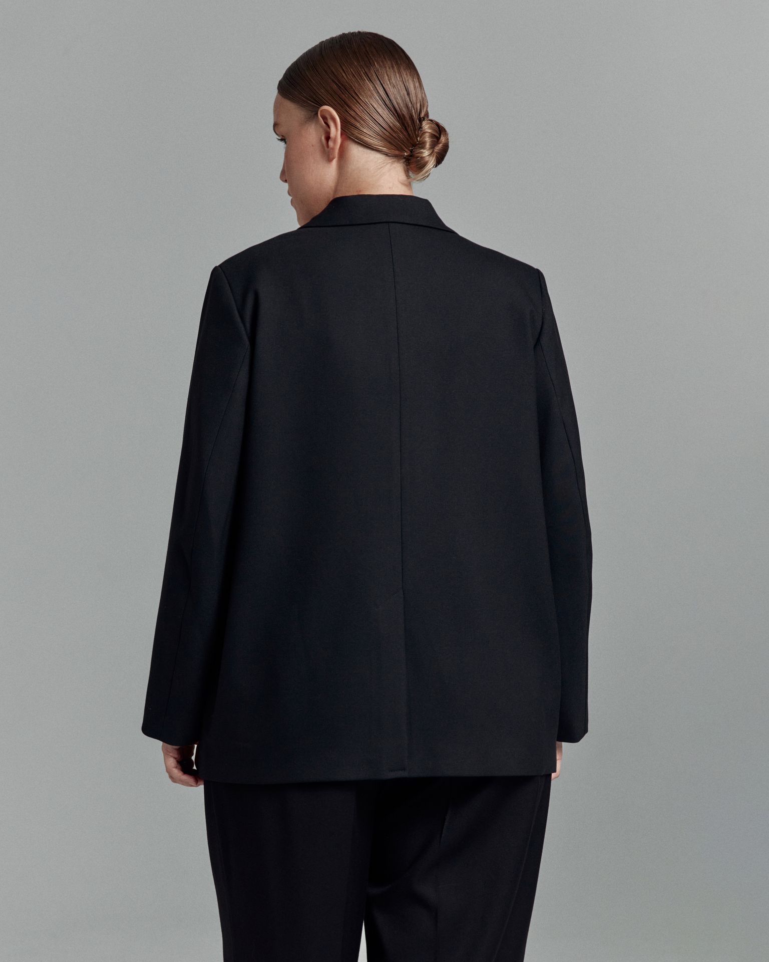 Жакет средней посадки на невысокий рост