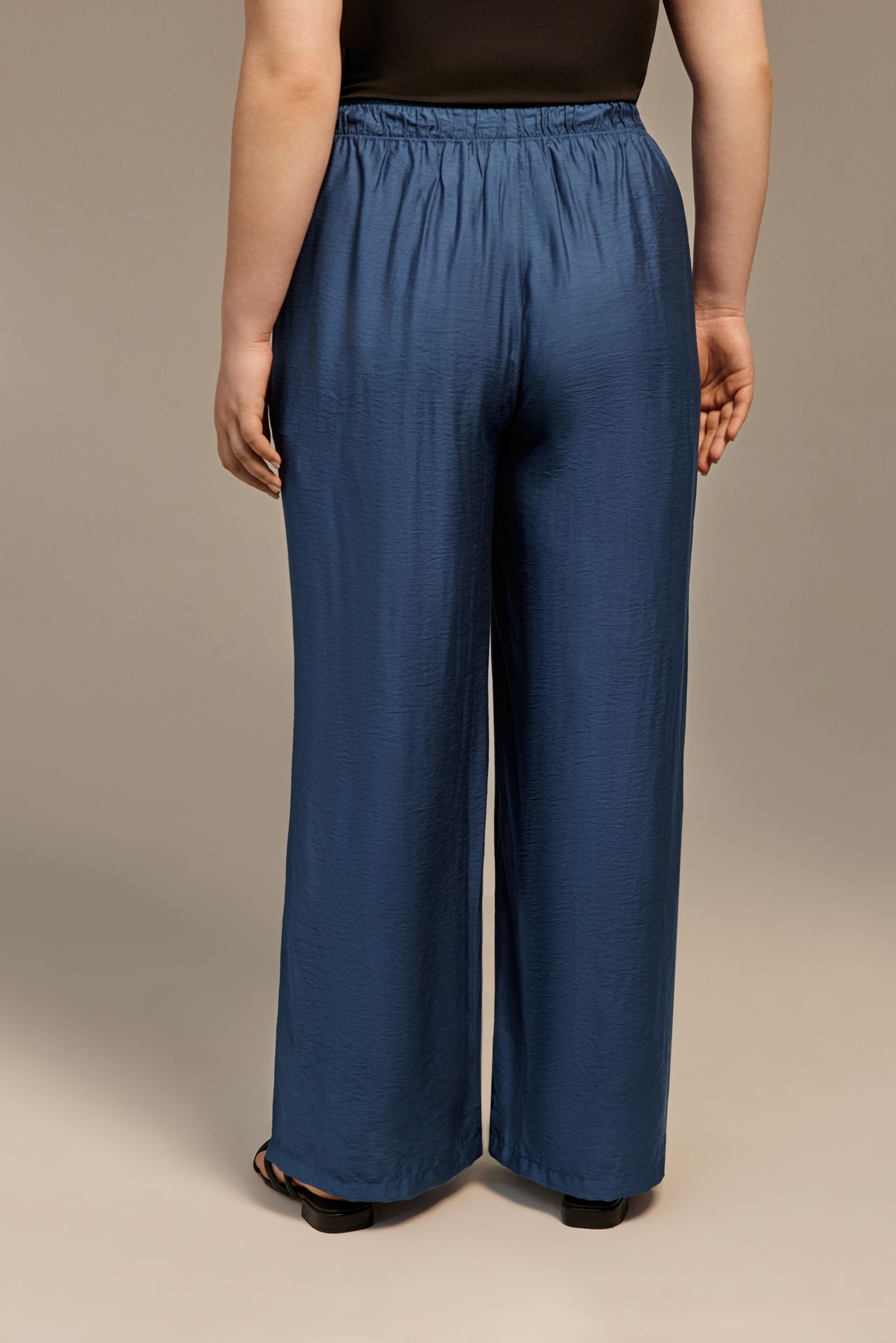 Брюки расслабленные СИЕСТА