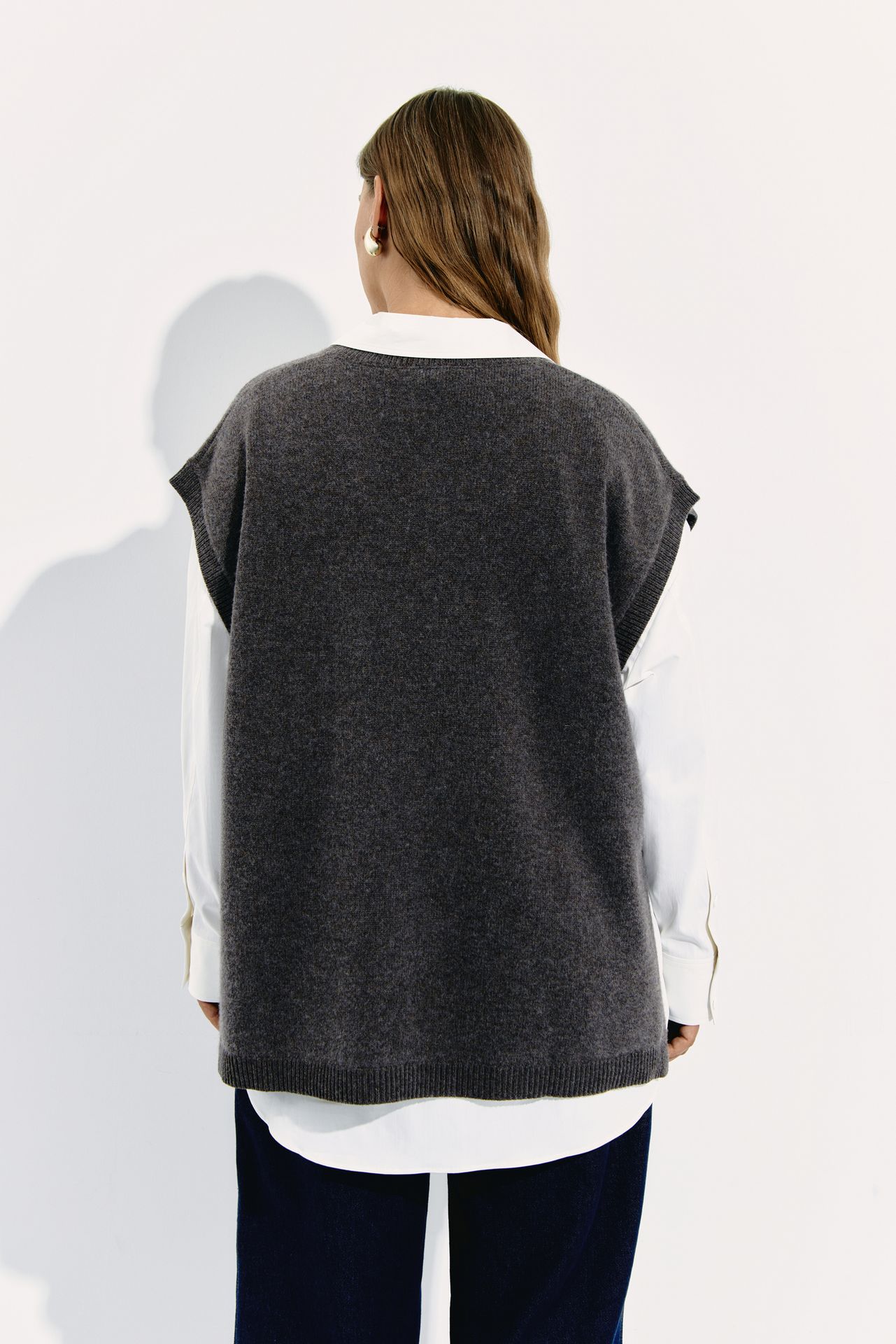 Жилет из шерсти