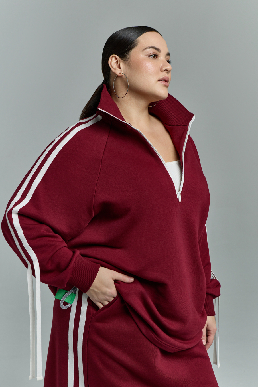 Свитшот с лампасами Triple DVN x NGTV