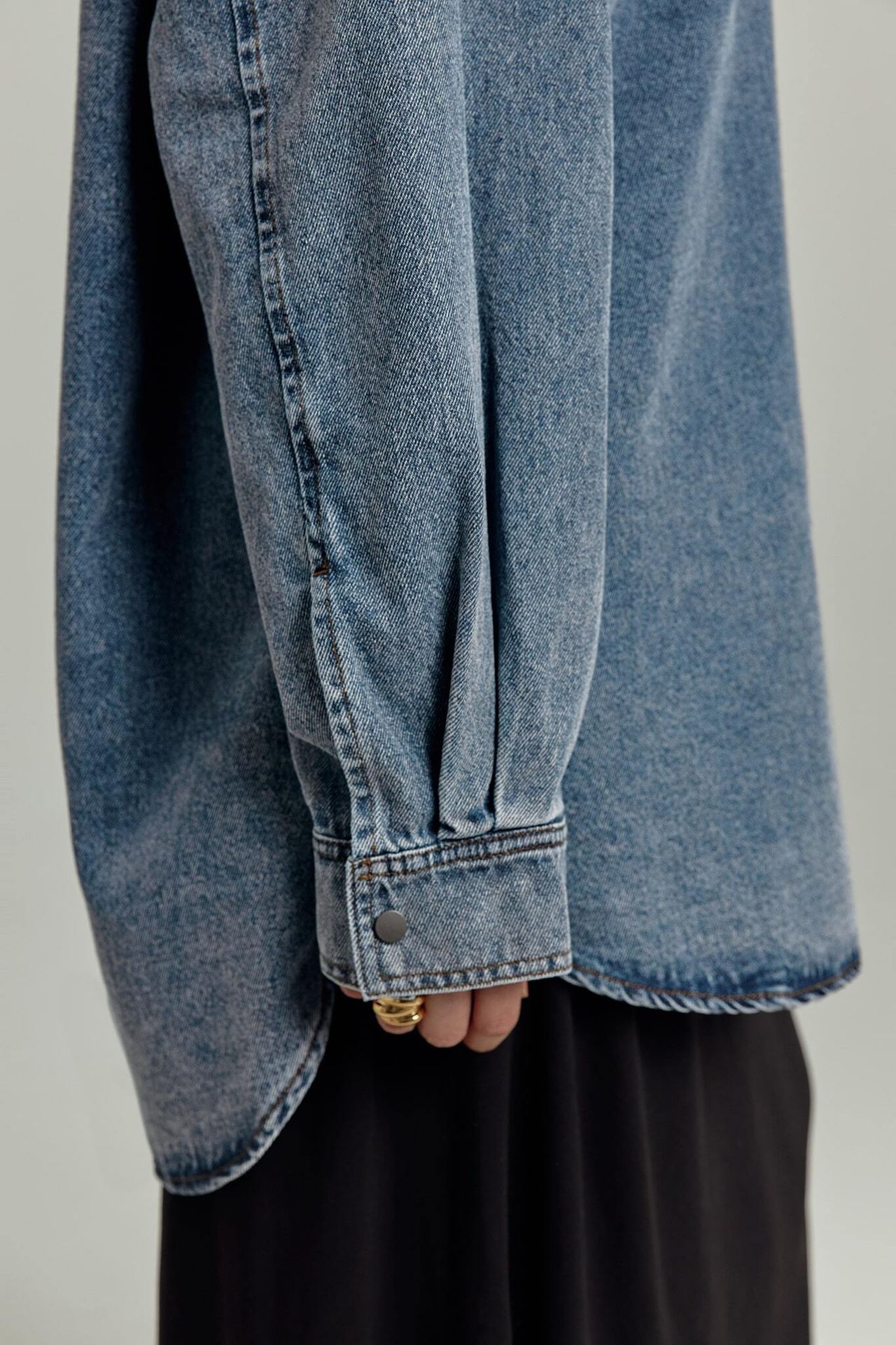 Рубашка оверсайз из денима