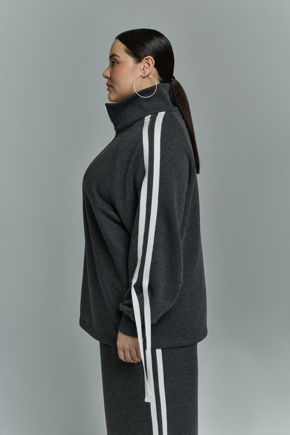 Свитшот с лампасами Triple DVN x NGTV