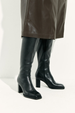 Сапоги с расширенным голенищем TRINITY