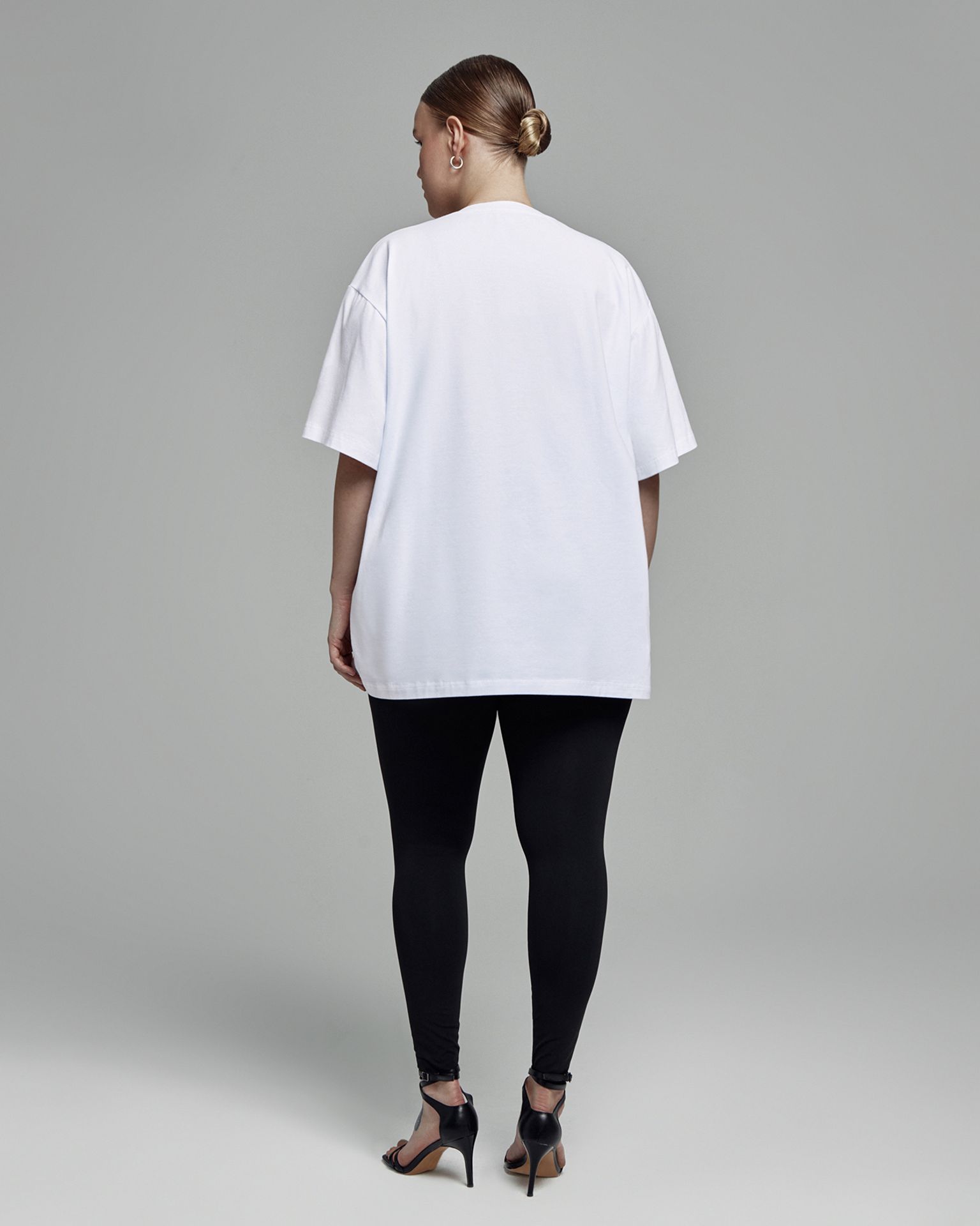 Футболка с бархатистой фактурой NAVSEGDA