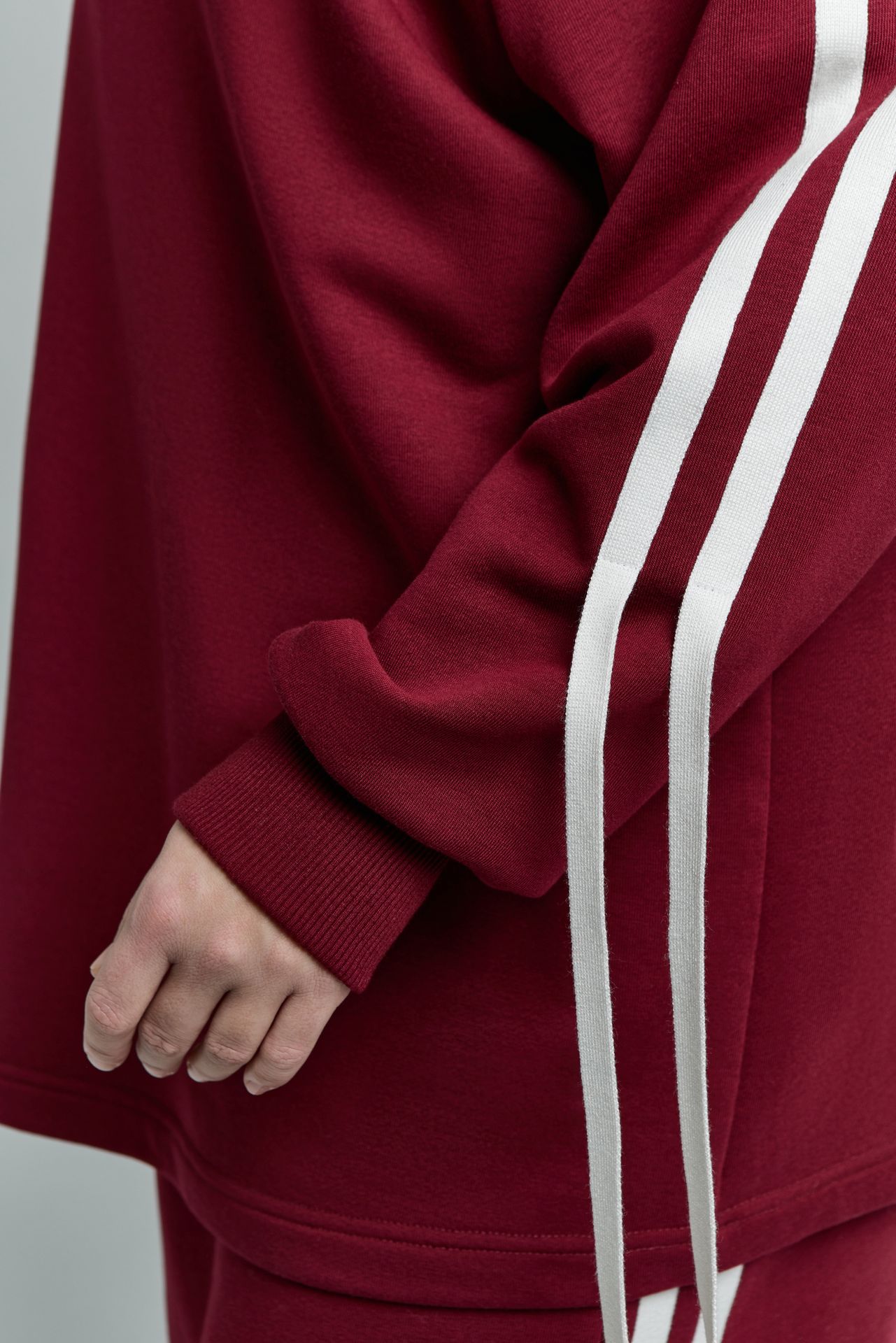 Свитшот с лампасами DVNxNGTV