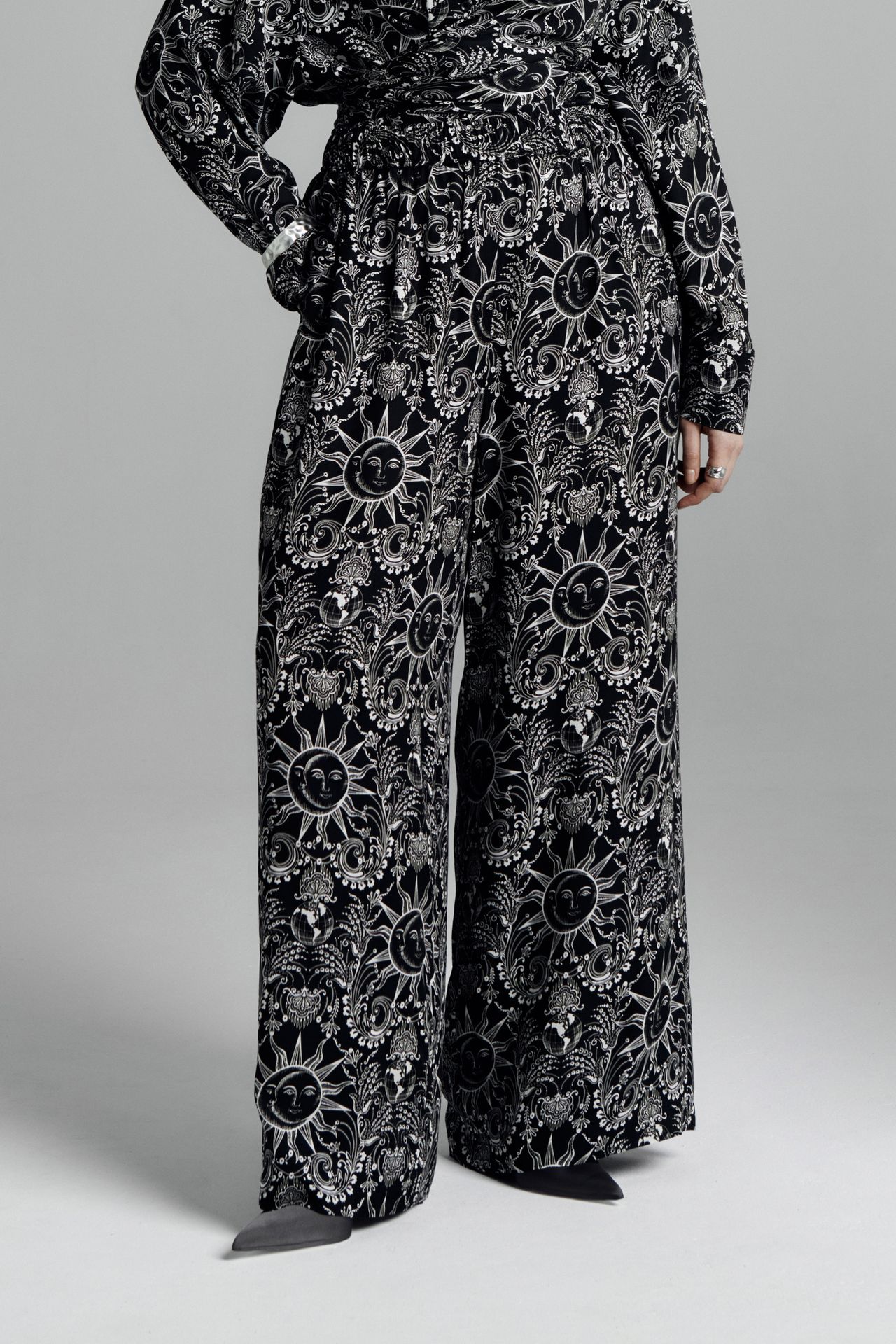 Брюки струящиеся в принте