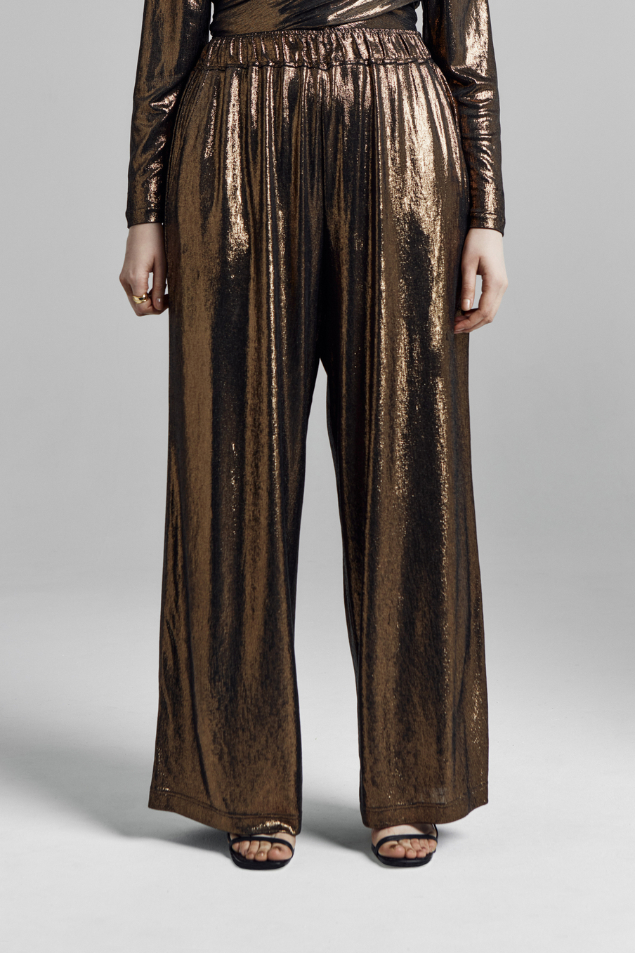 Брюки струящиеся из трикотажа