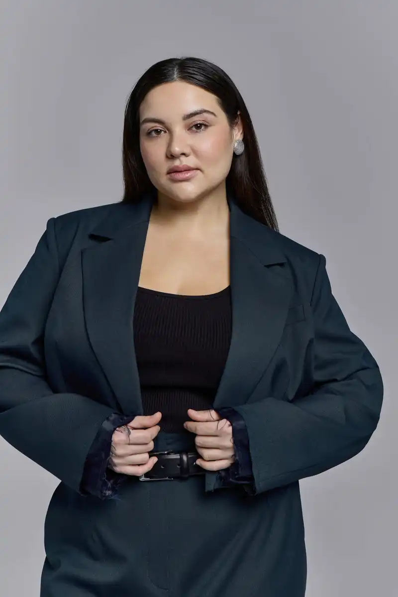 Укороченный жакет вне системы