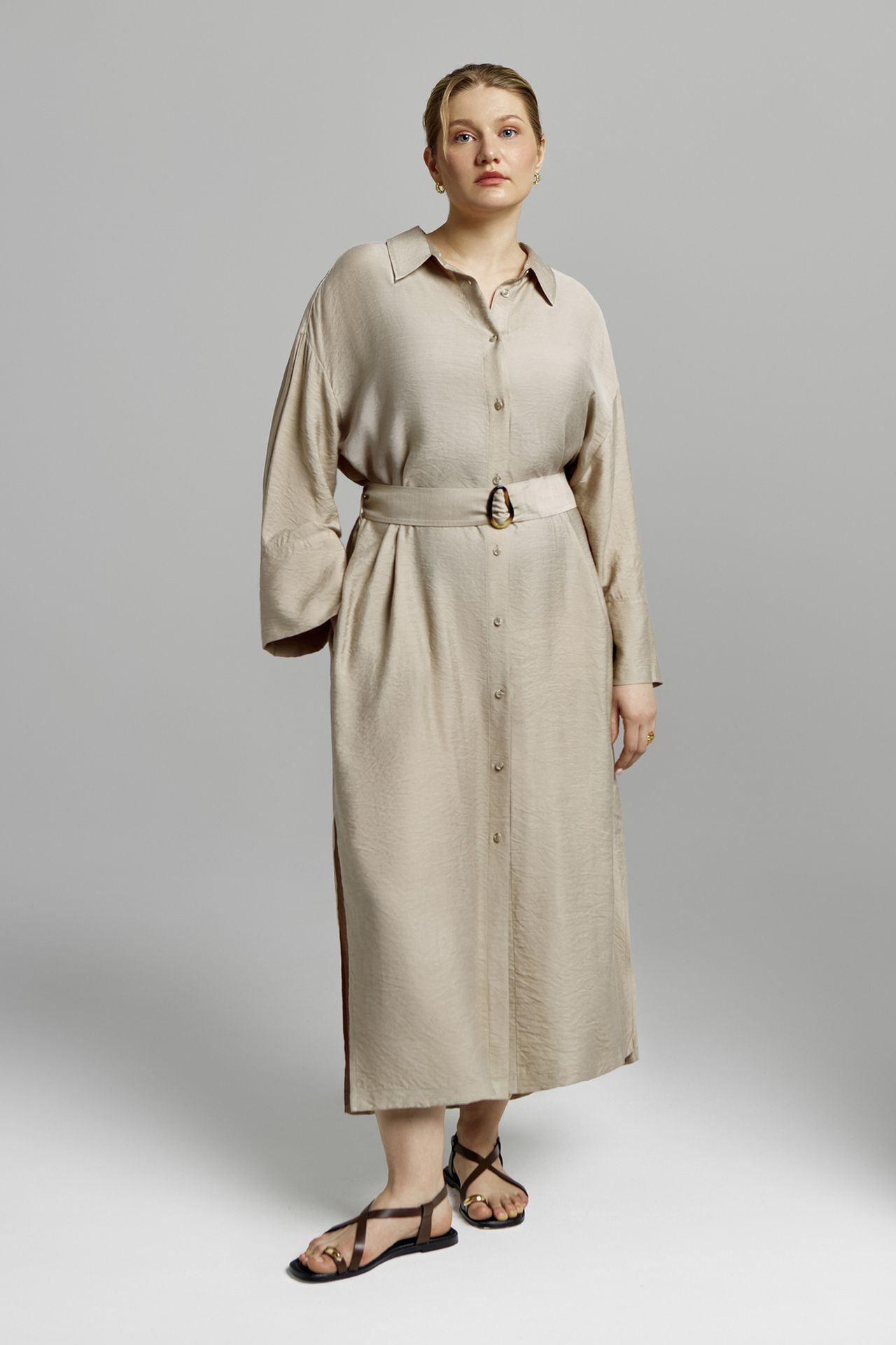 Платье-рубашка струящаяся