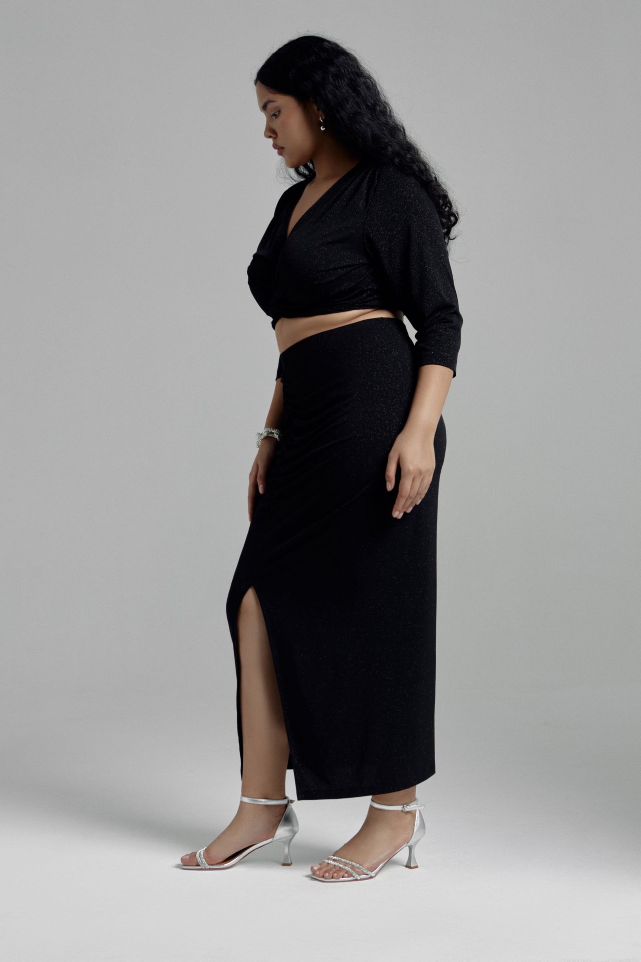 Юбка с ассиметричной драпировкой в блеске