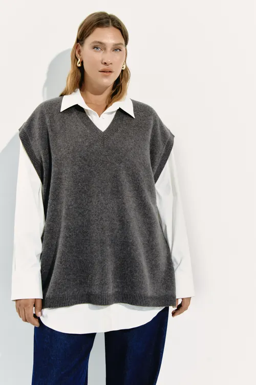 Жилет из шерсти