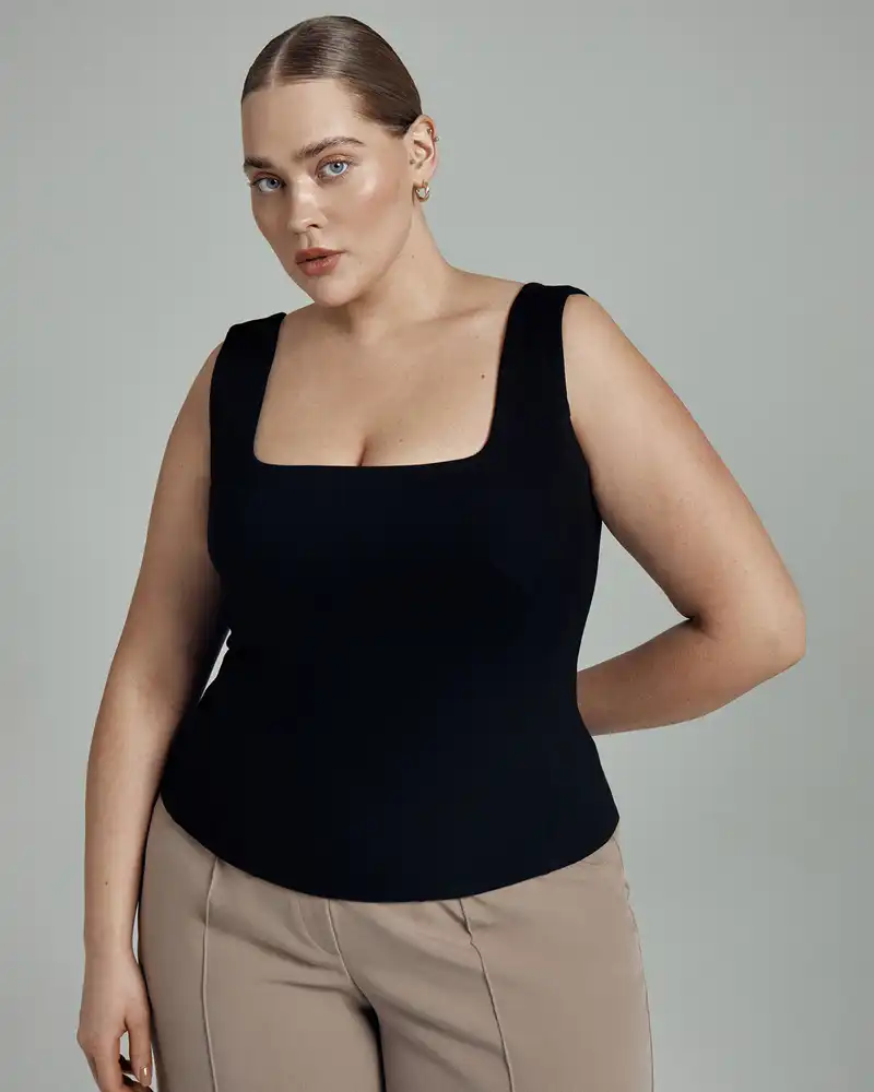 Топ силуэтный NAVSEGDA