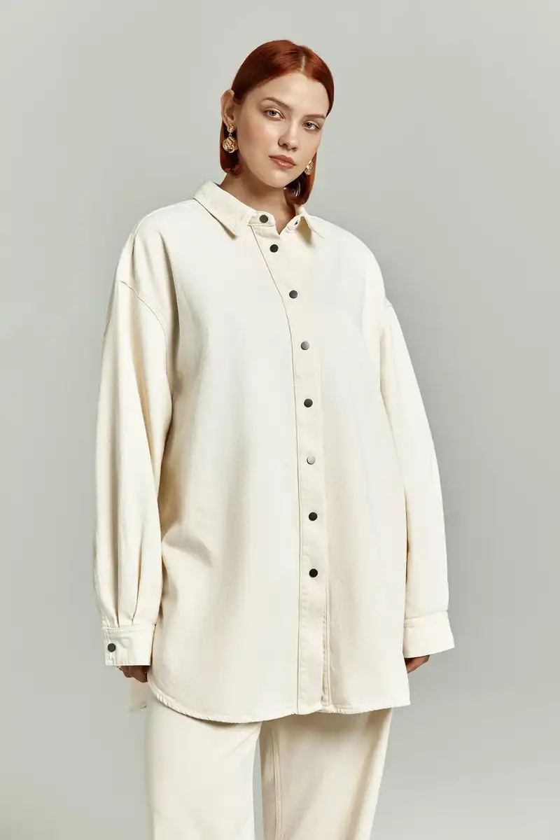 Рубашка оверсайз из денима