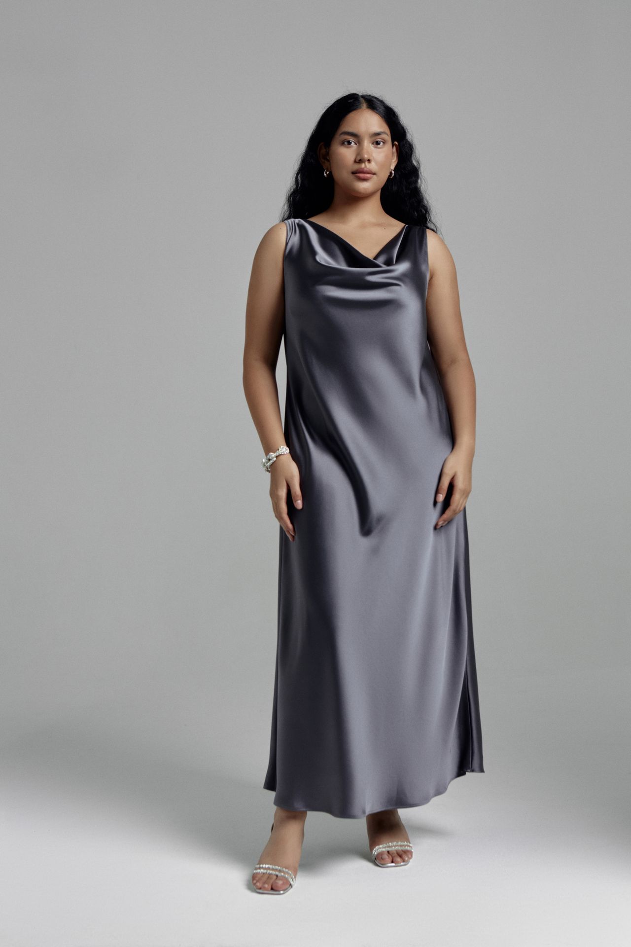 Платье струящиеся