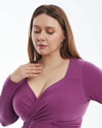 Топ с вырезом