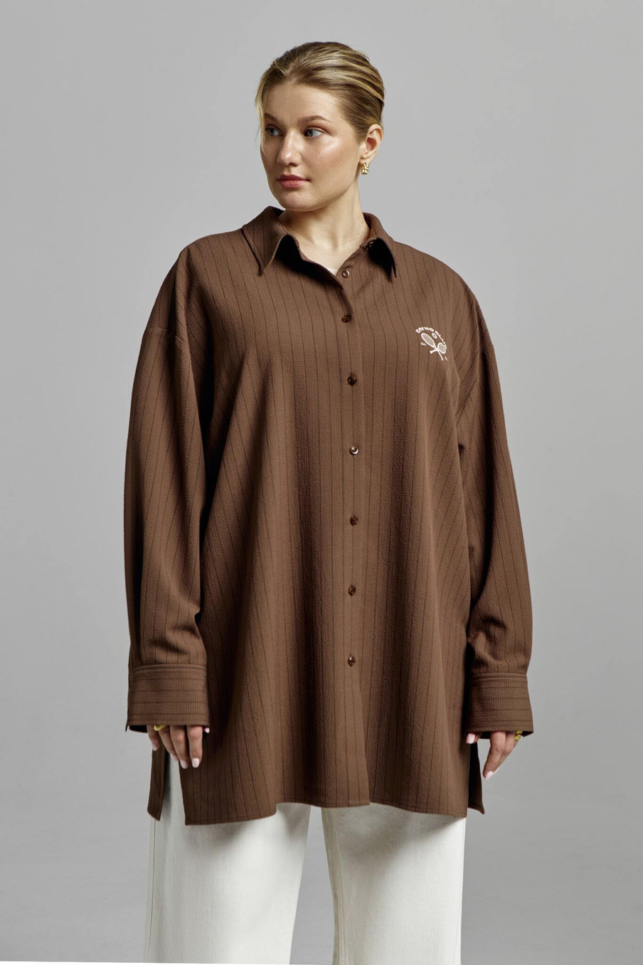 Рубашка с вышивкой