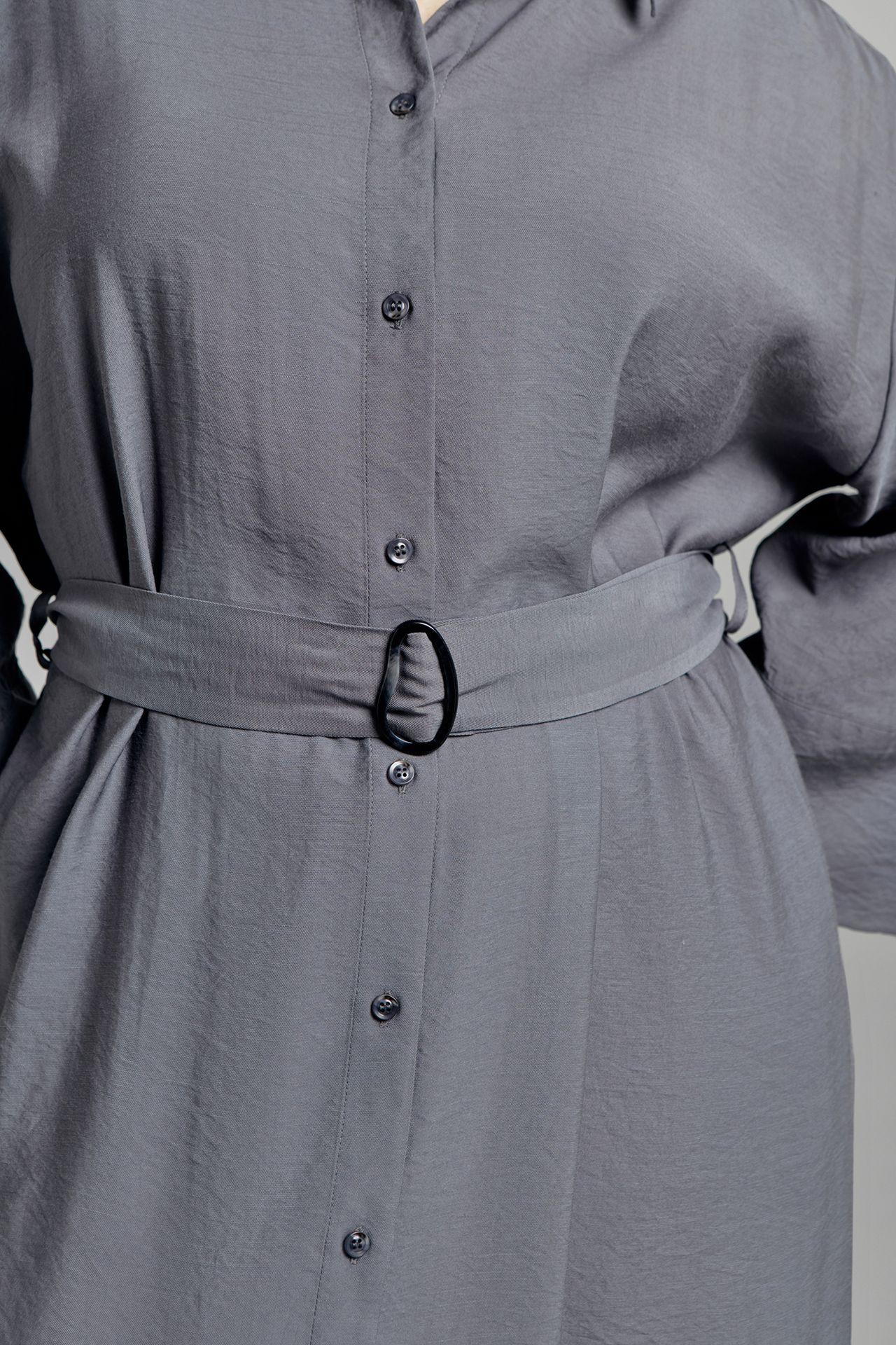 Платье-рубашка струящаяся