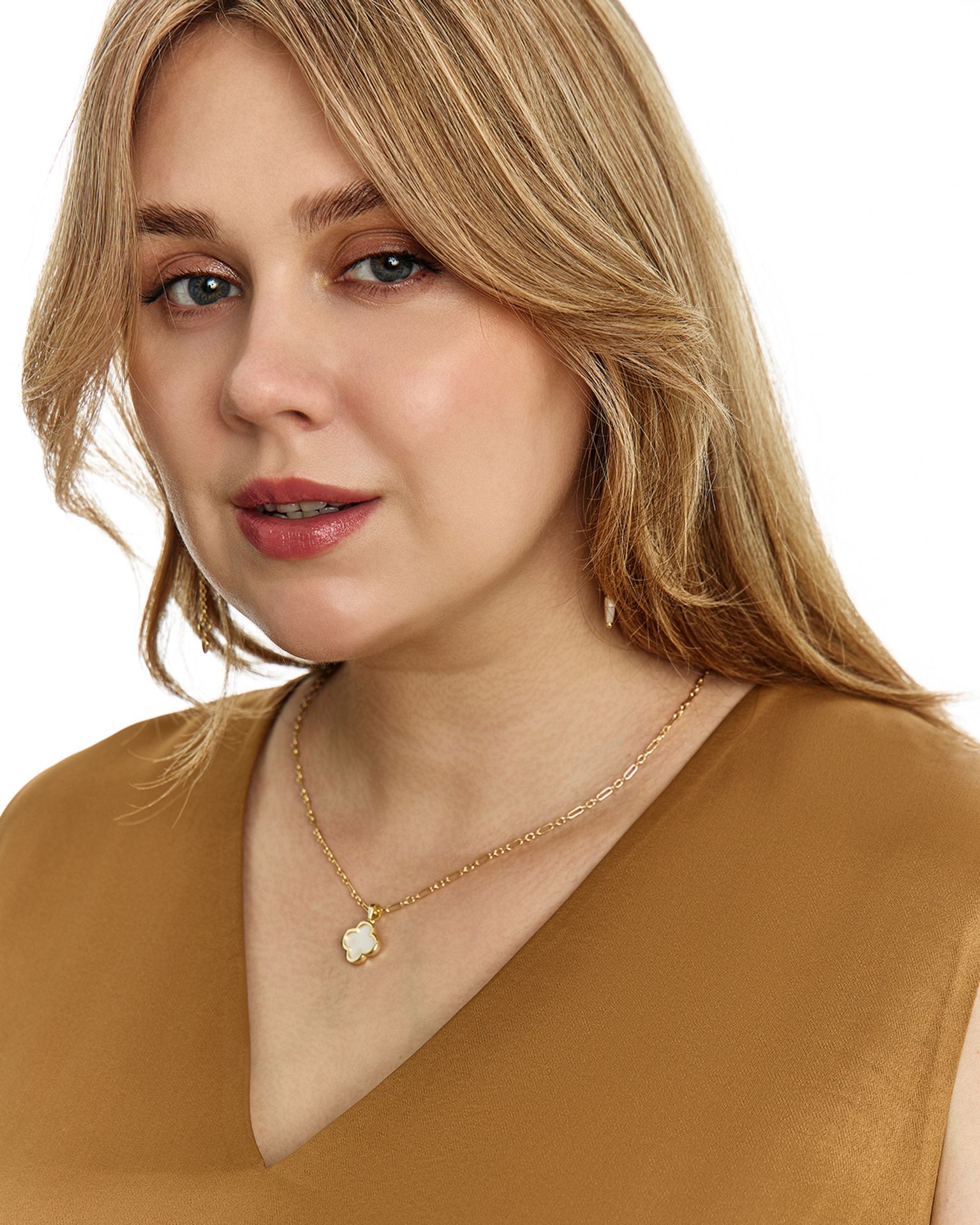 Топ-блуза струящийся