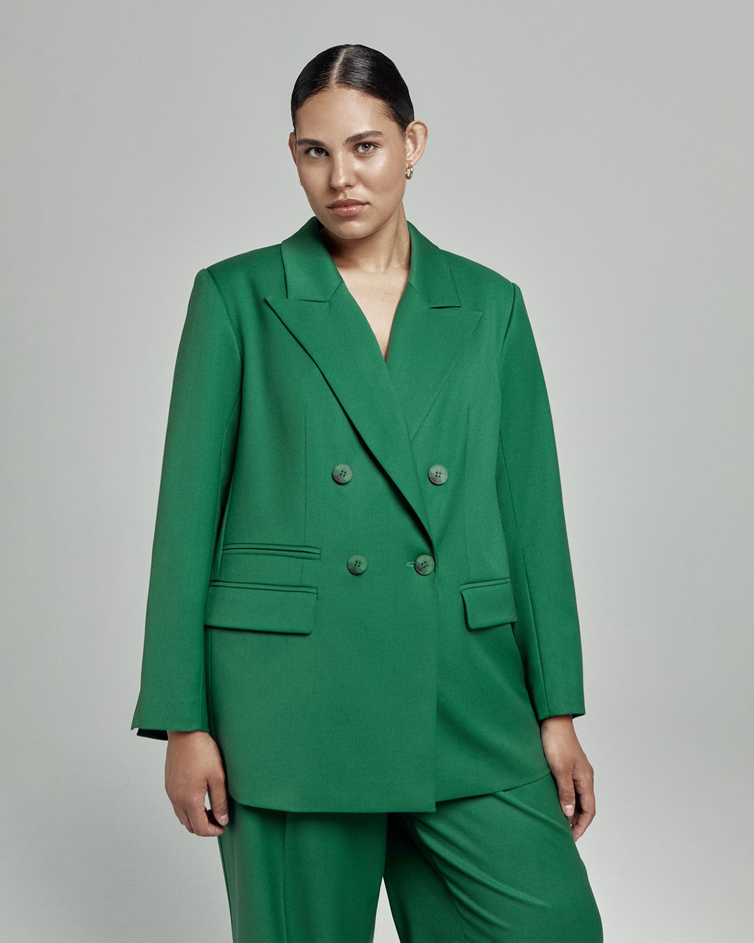 Жакет двубортный