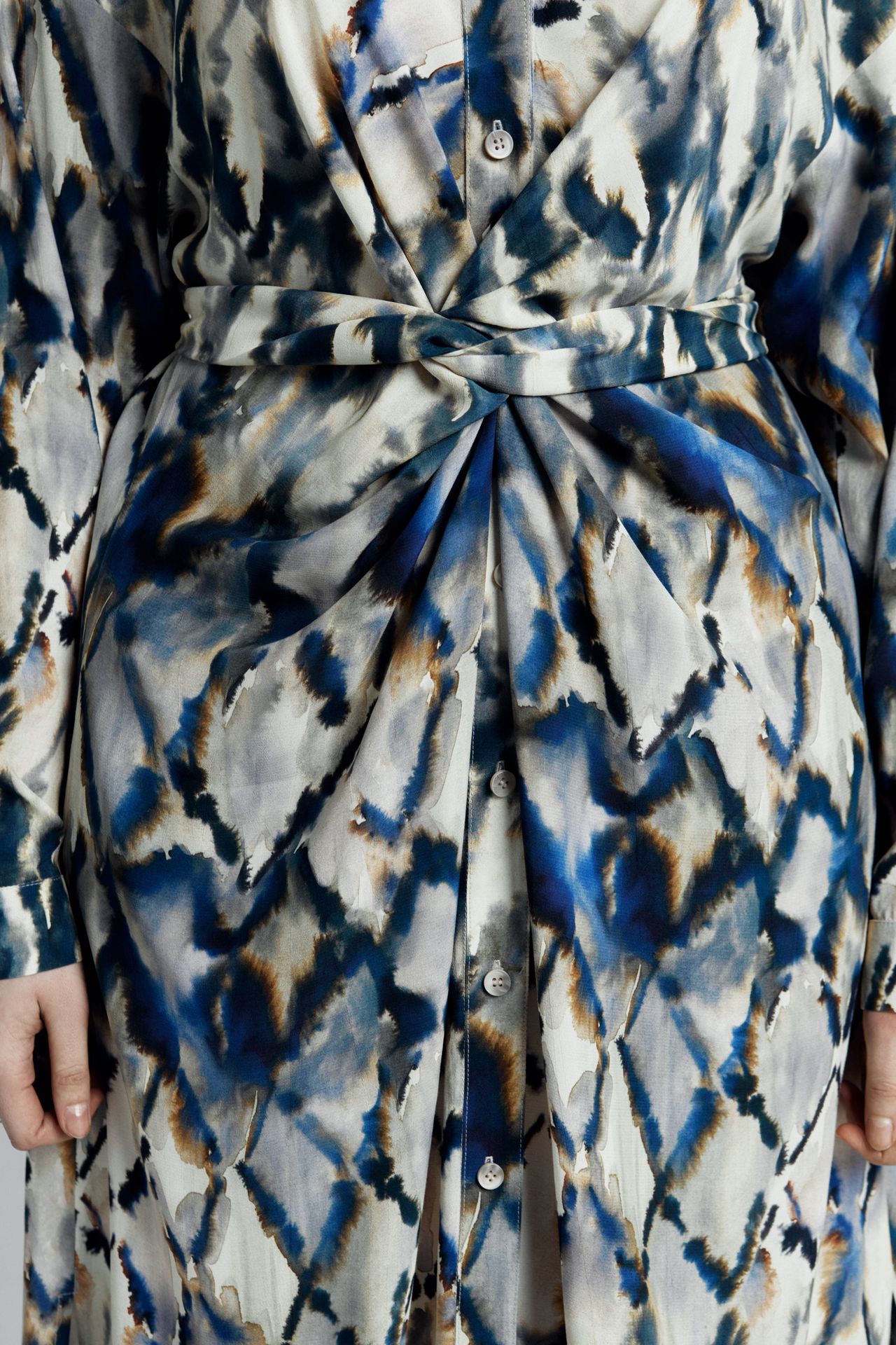 Платье-рубашка в принте