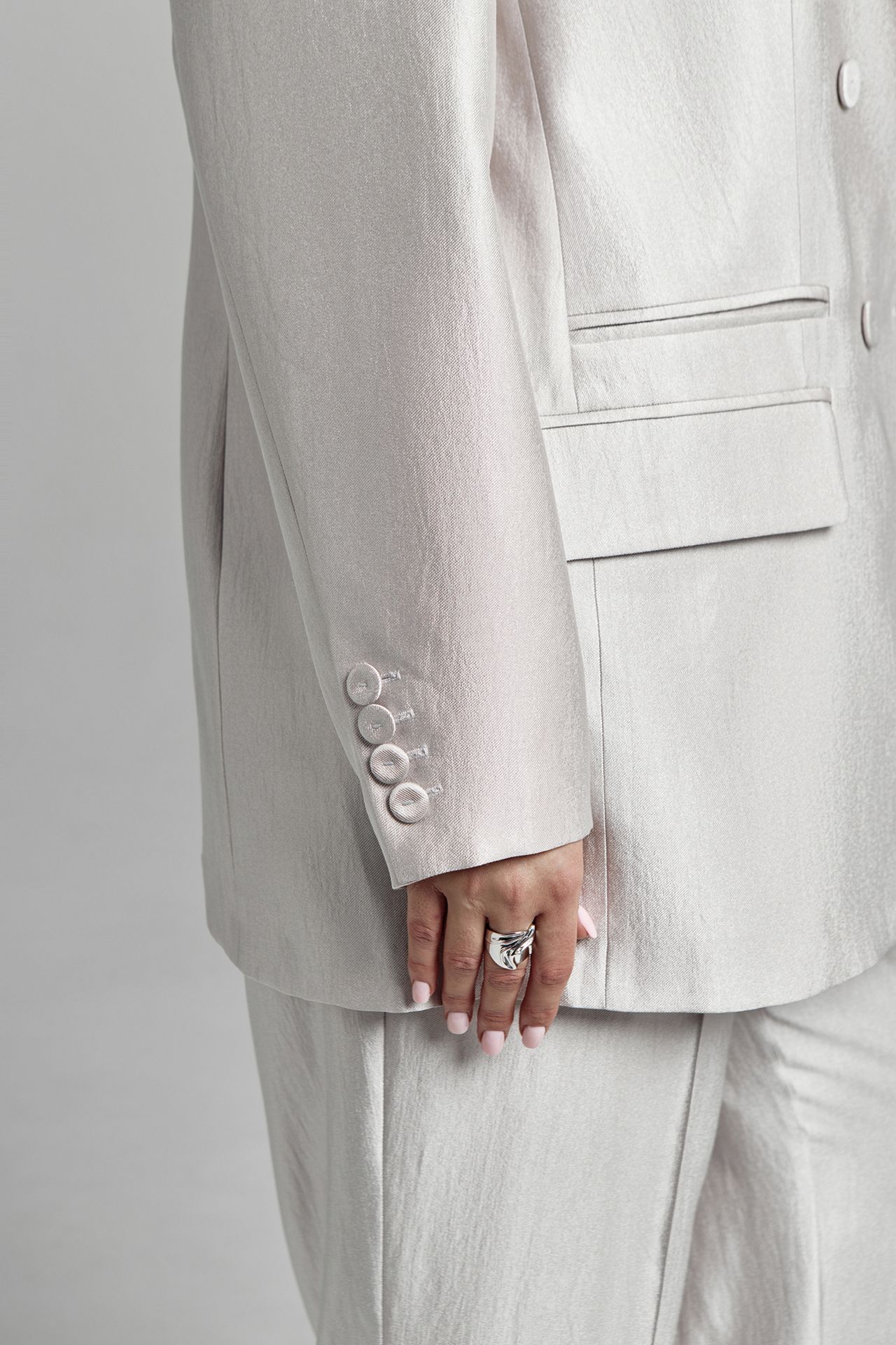 Жакет атласный