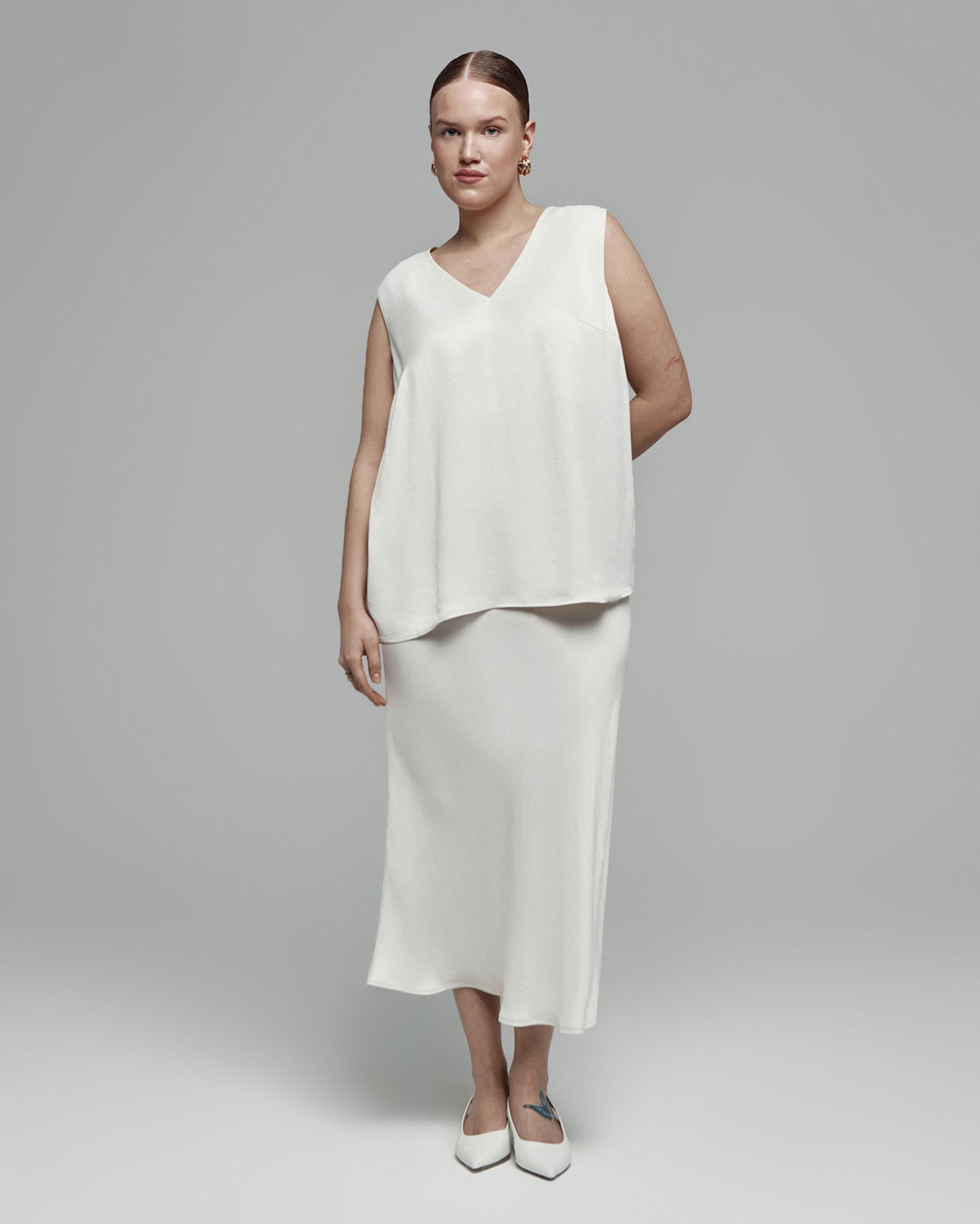 Топ струящийся NAVSEGDA