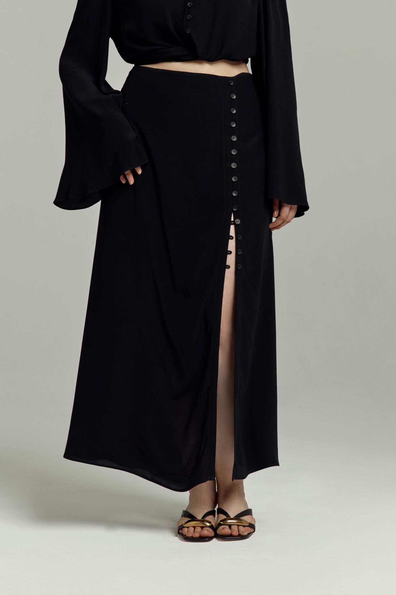 Юбка струящаяся на пуговицах