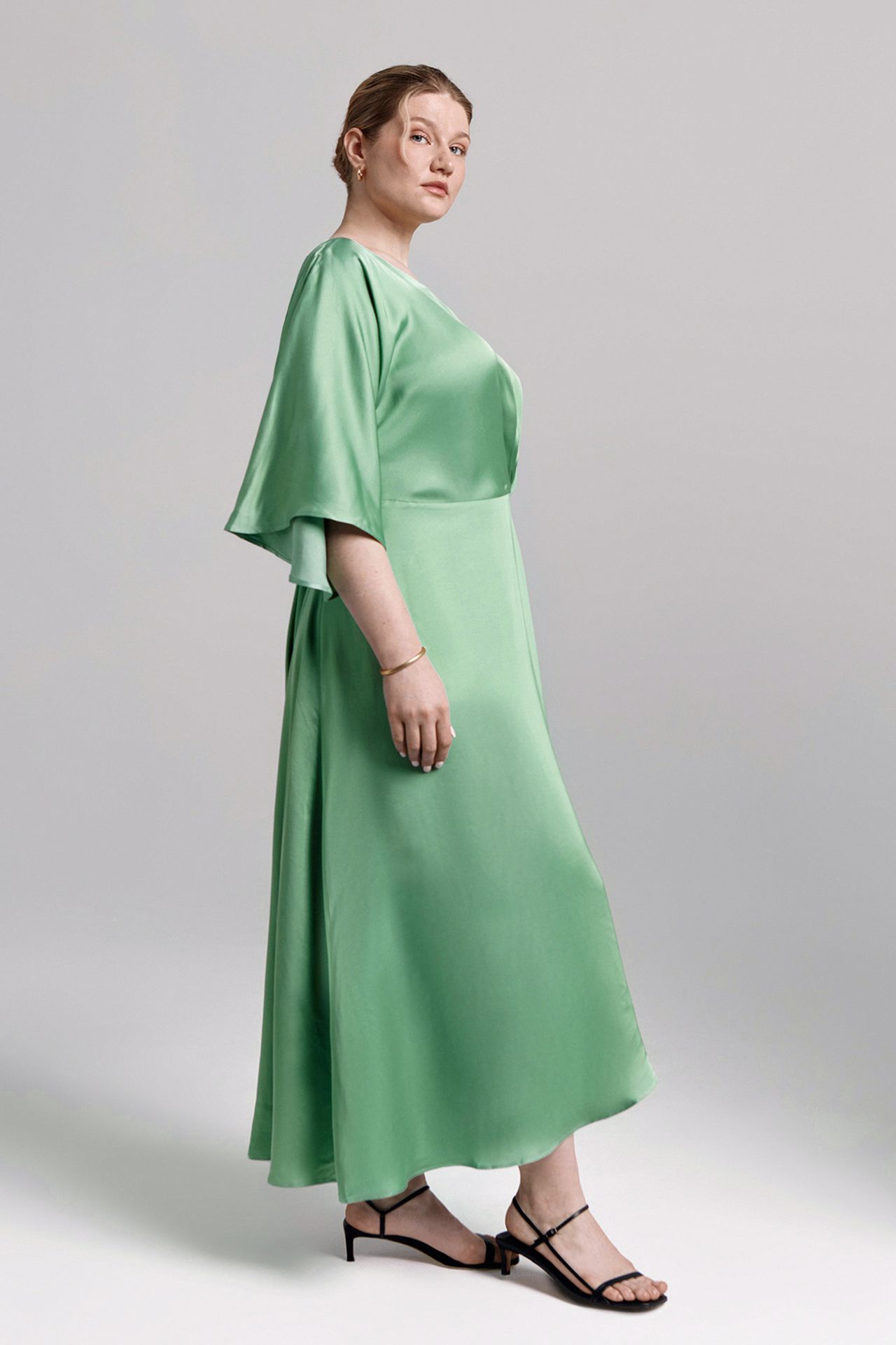 Платье нарядное