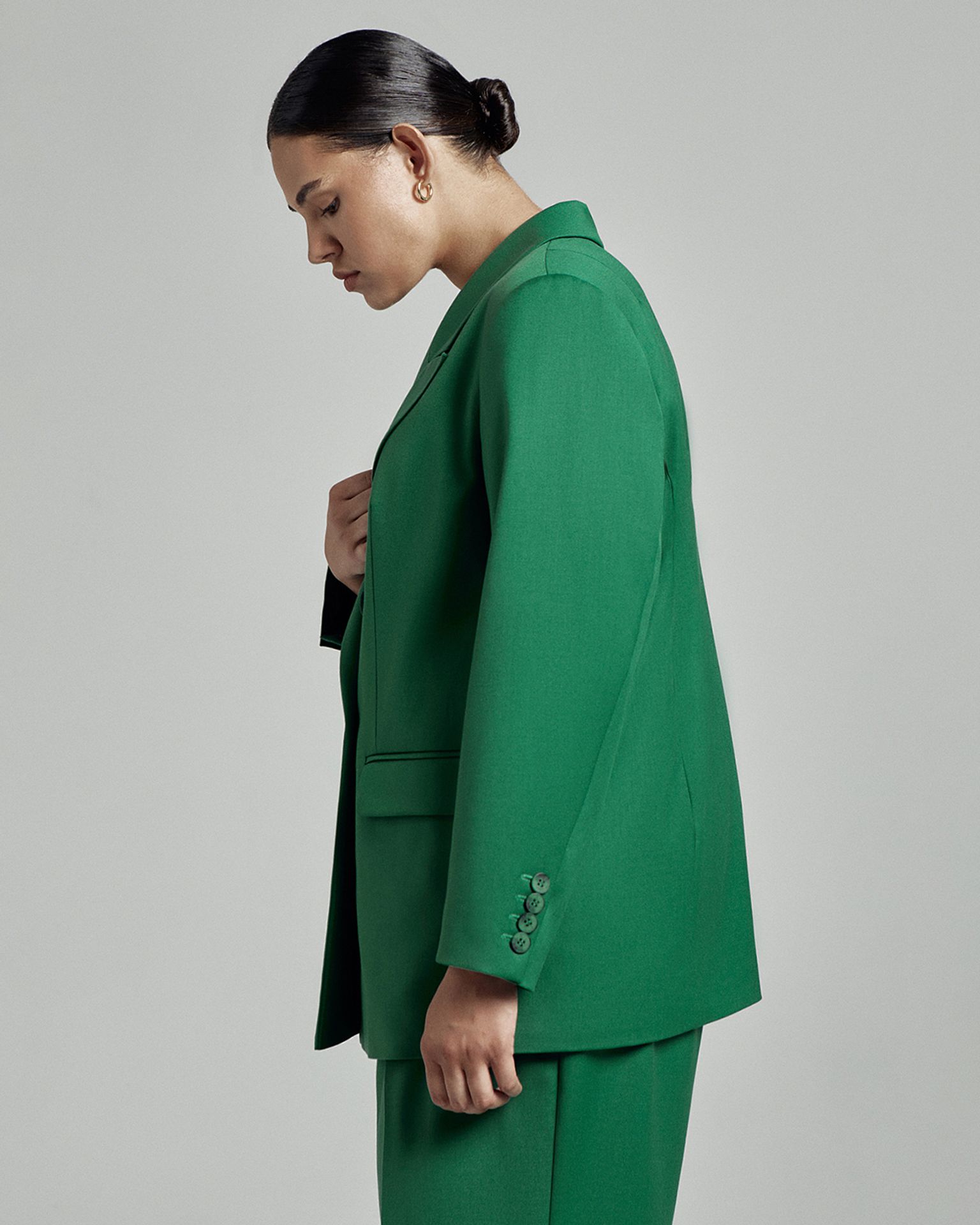 Жакет двубортный