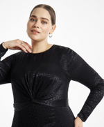 Платье-перекрут с длинным рукавом