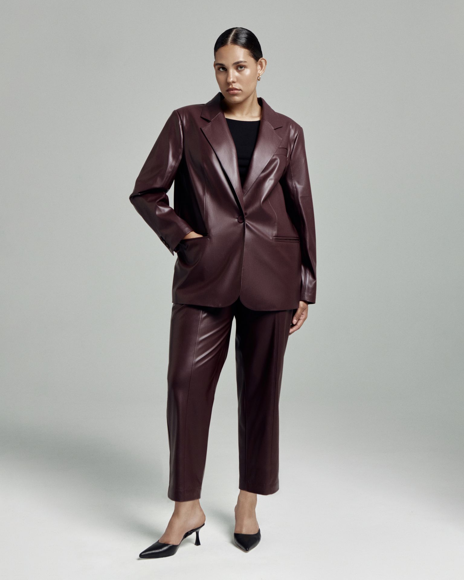 Жакет из экокожи