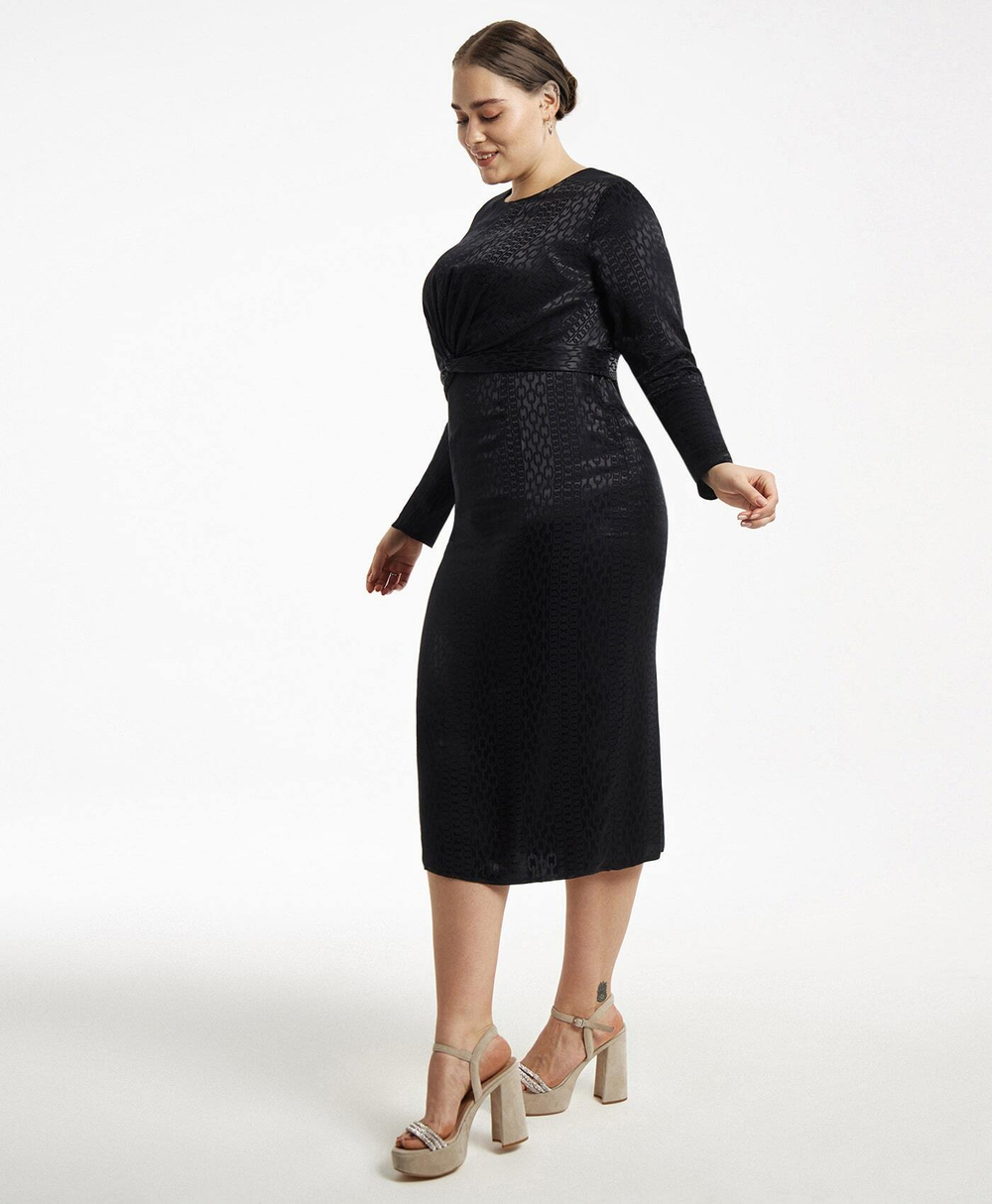 Платье-перекрут с длинным рукавом