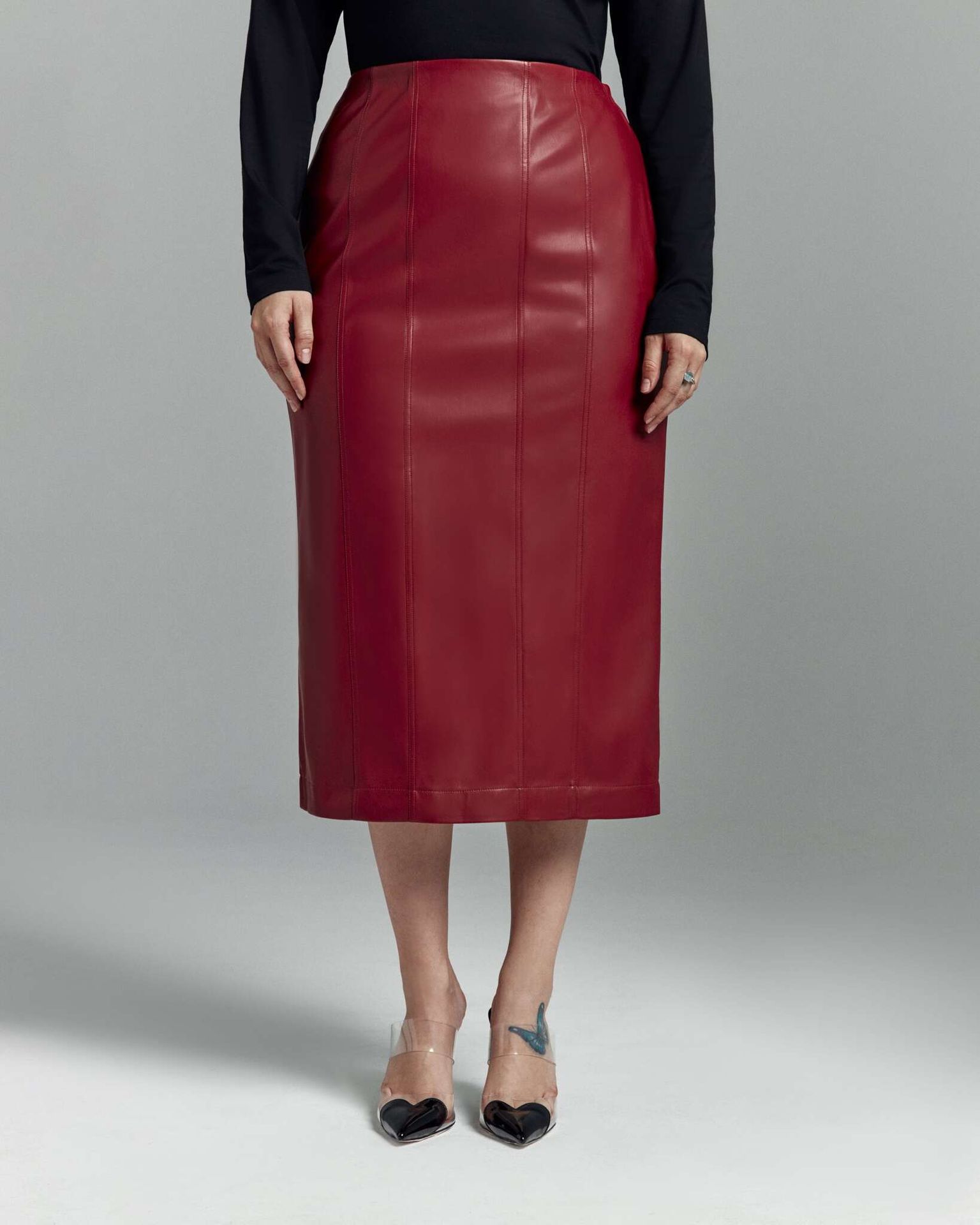 Юбка из экокожи