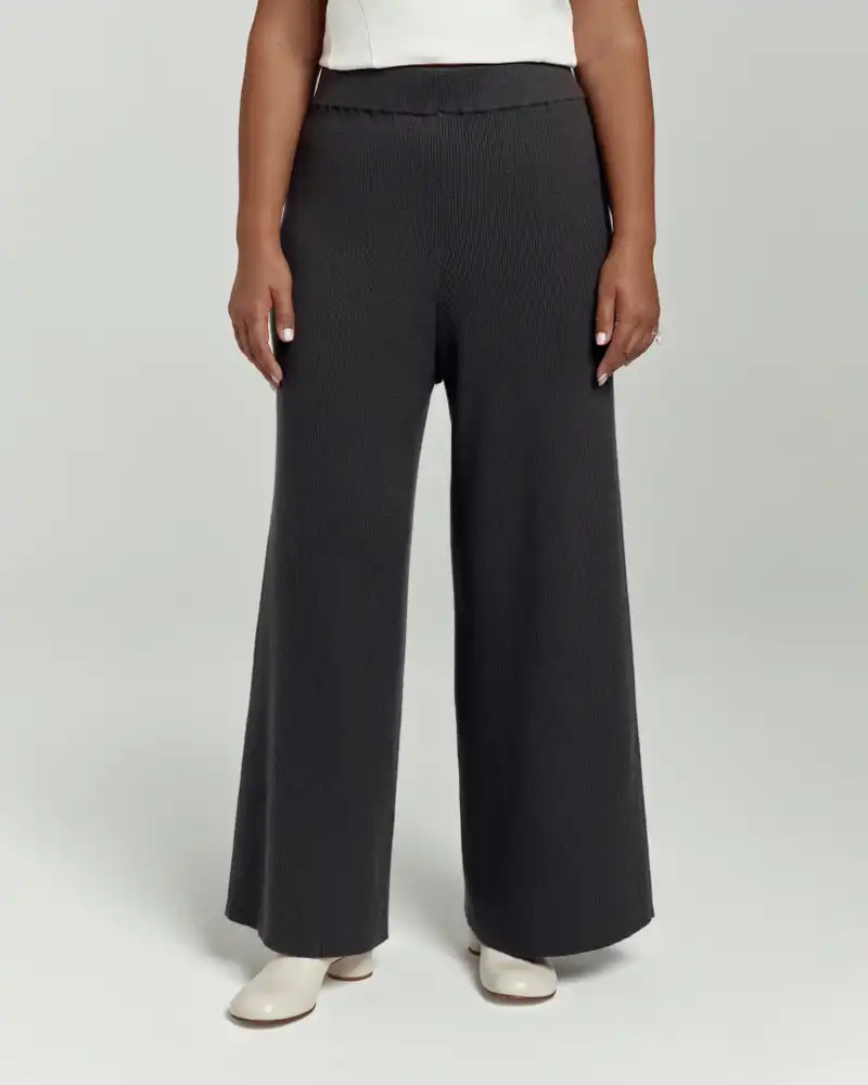 Брюки вязаные