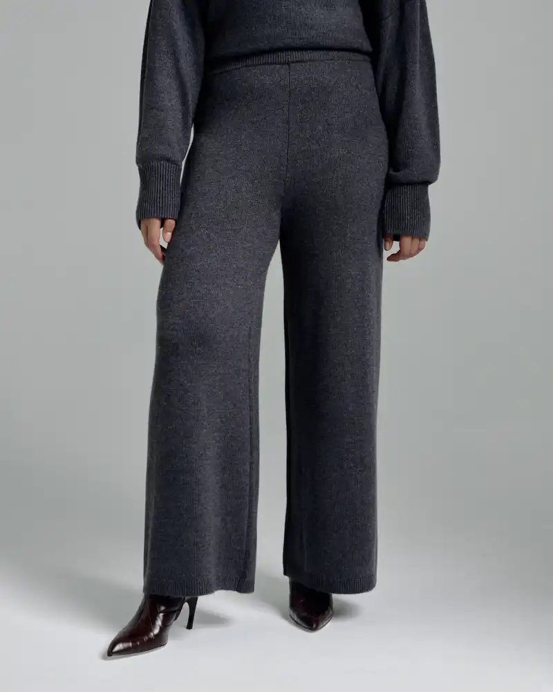 Брюки вязаные с шерстью