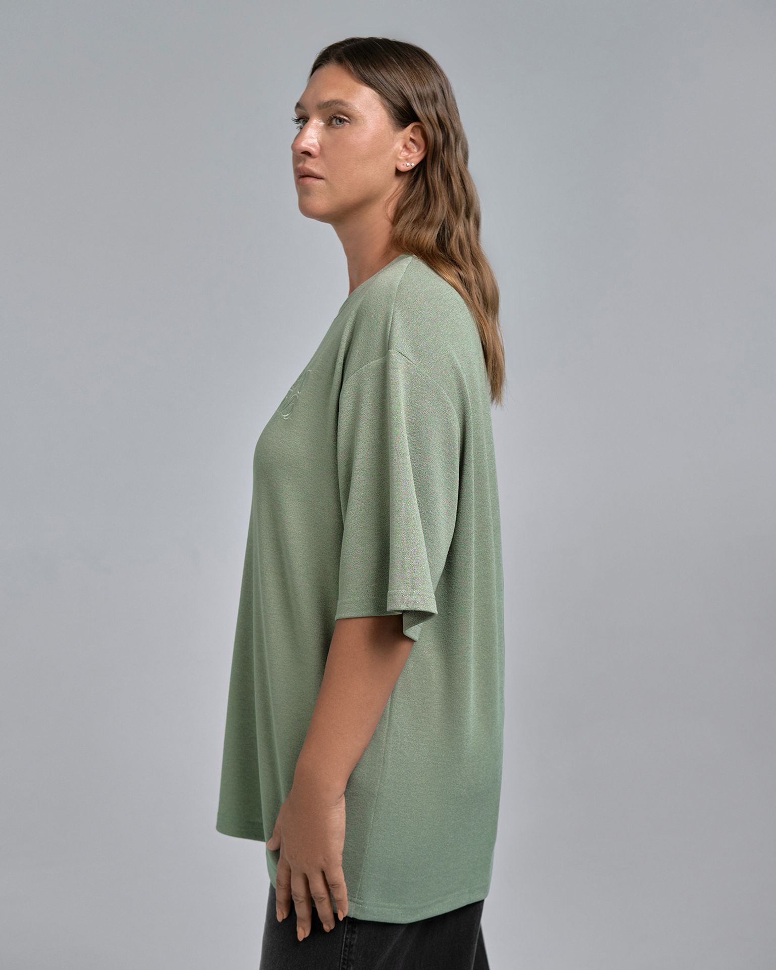 Футболка оверсайз с вышивкой