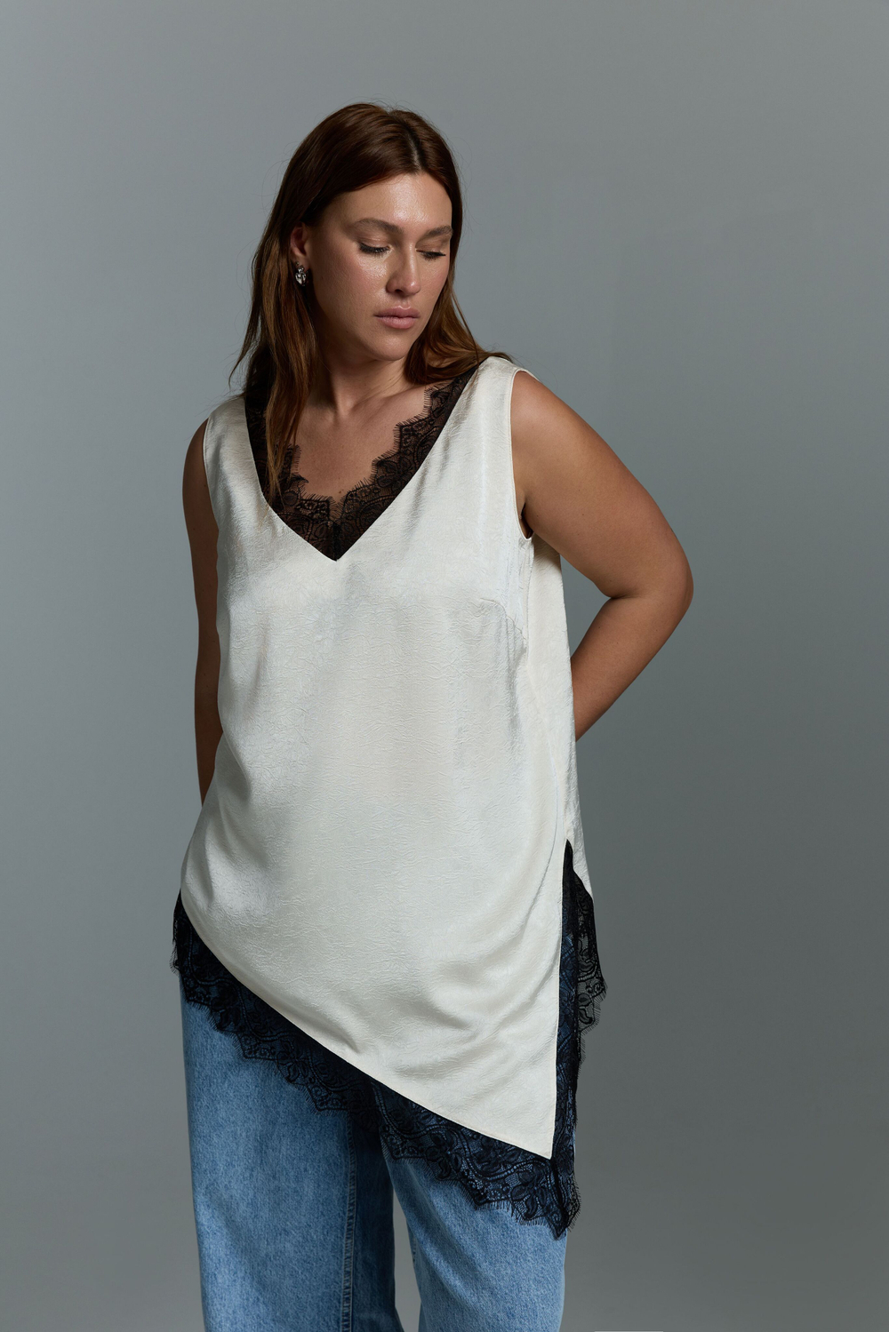 Топ с кружевом CHIC