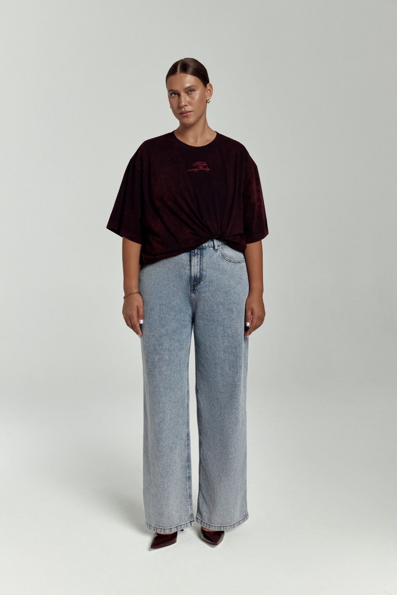 Джинсы широкие