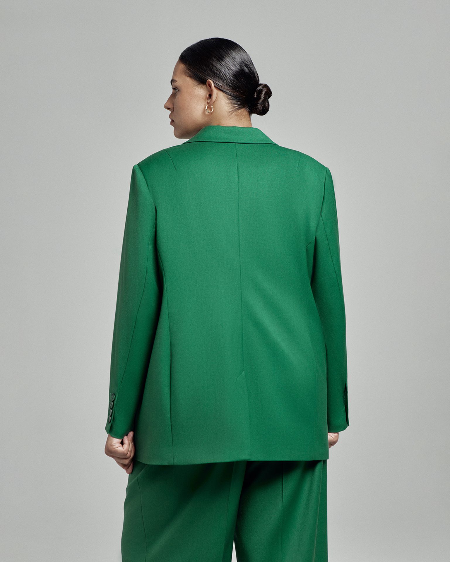 Жакет двубортный