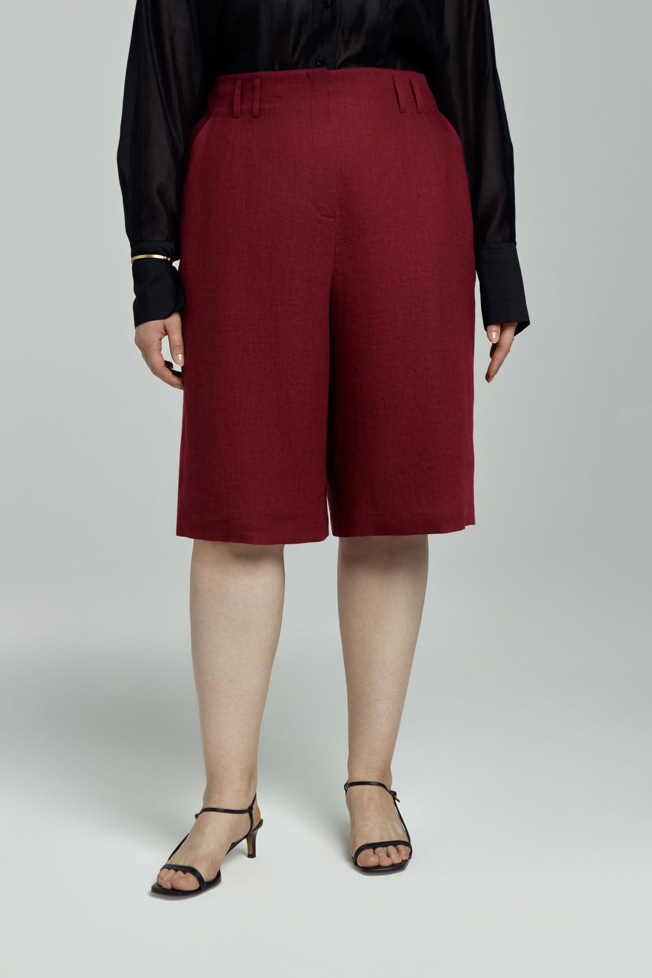 Шорты льняные