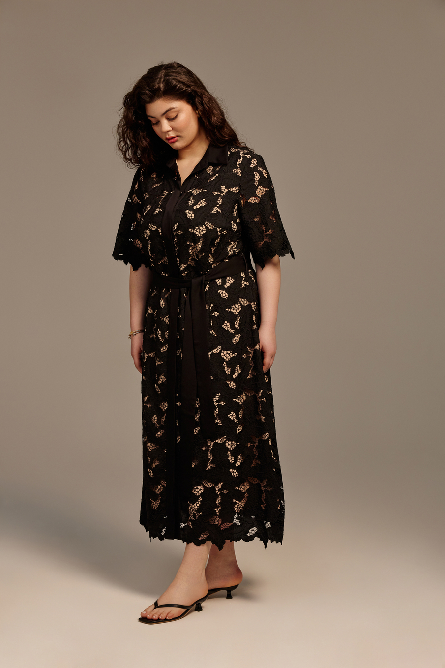 Платье с кружевом ФРИДА