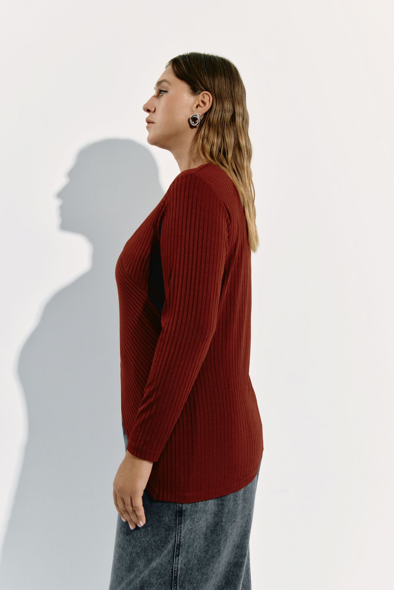 Лонгслив в рубчик JETT