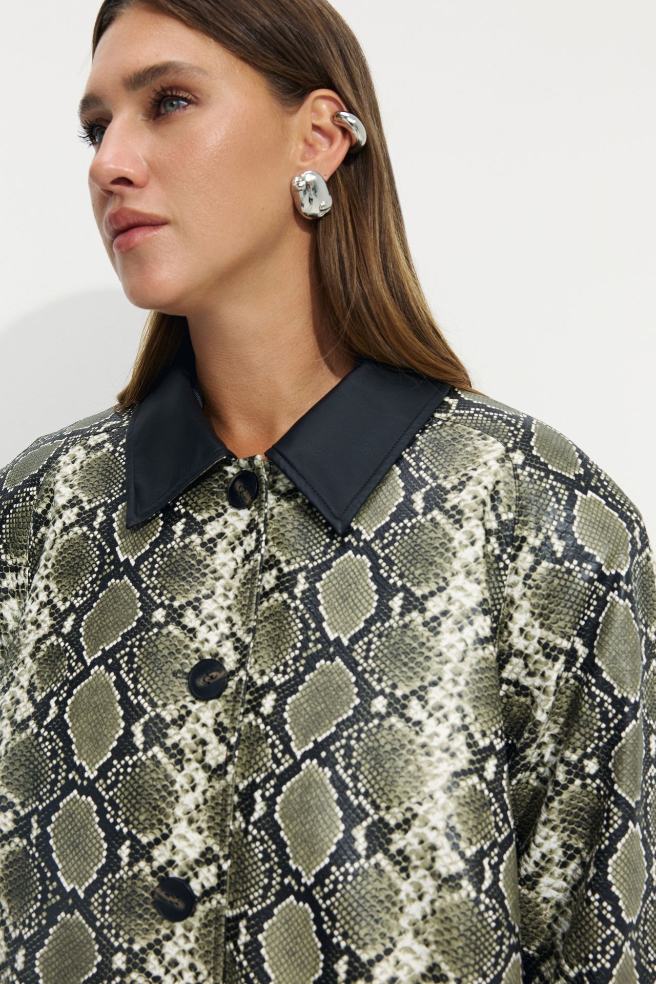 Плащ КИНСКИ