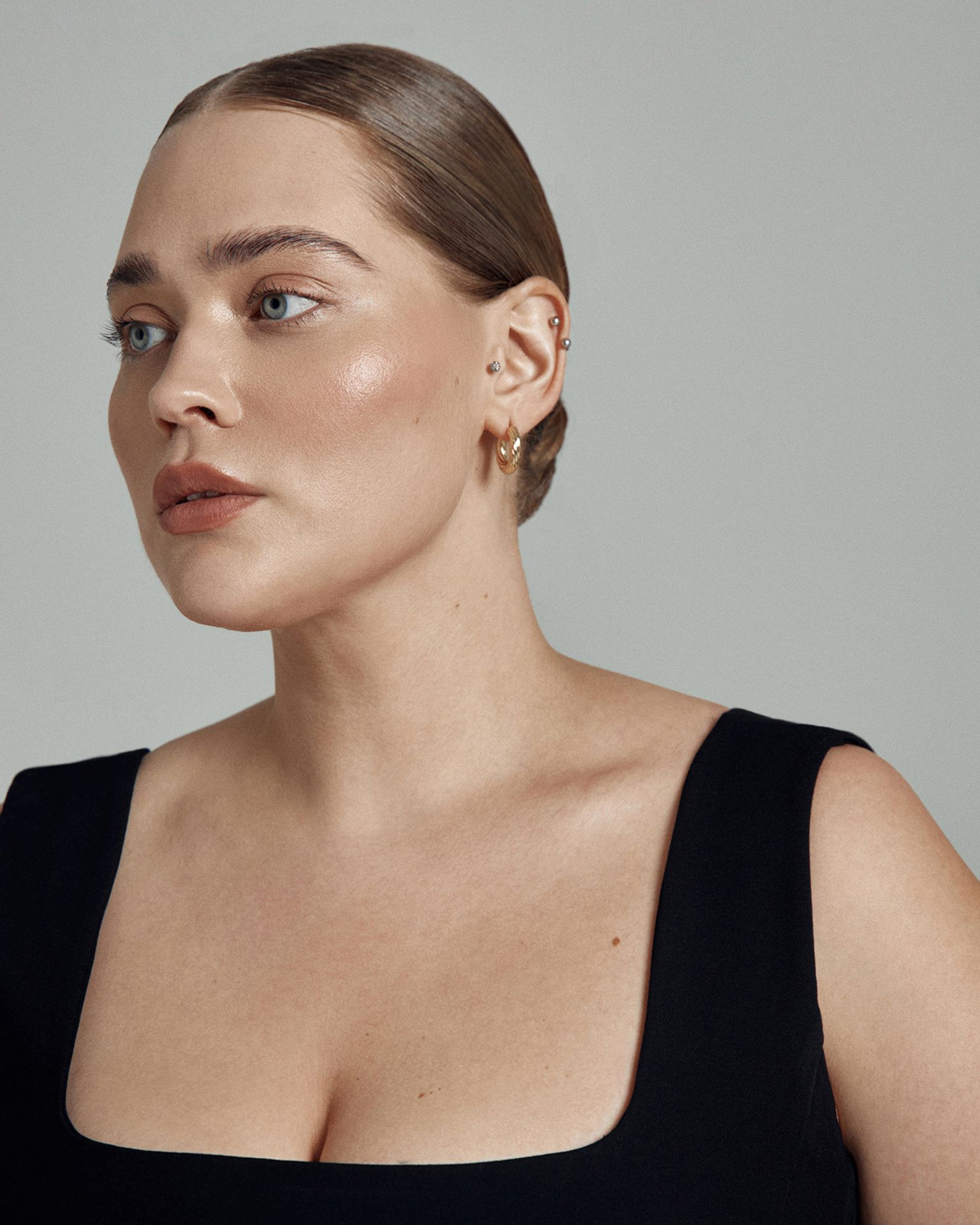 Топ силуэтный NAVSEGDA