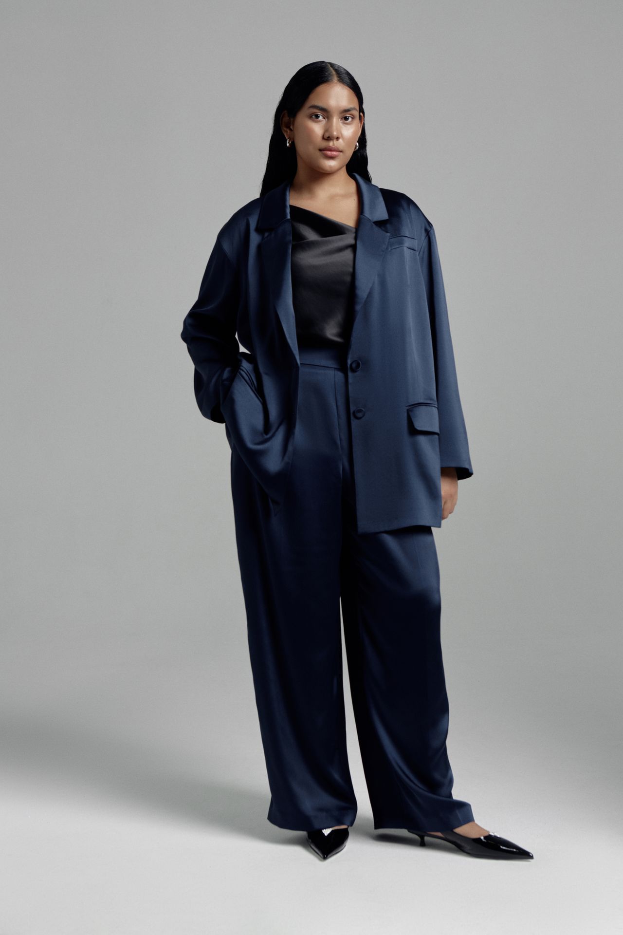 Жакет атласный