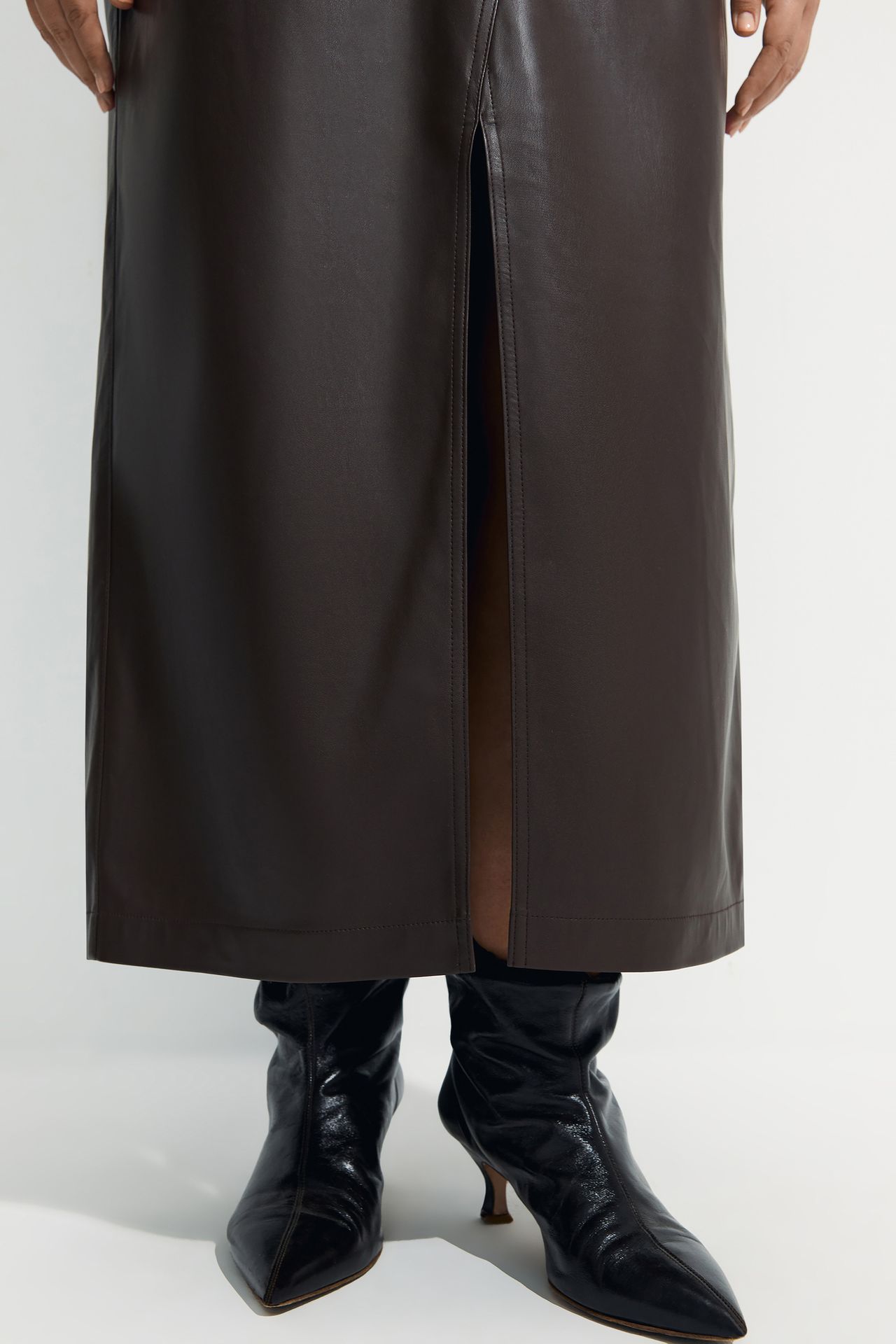 Юбка-миди из экокожи BEY