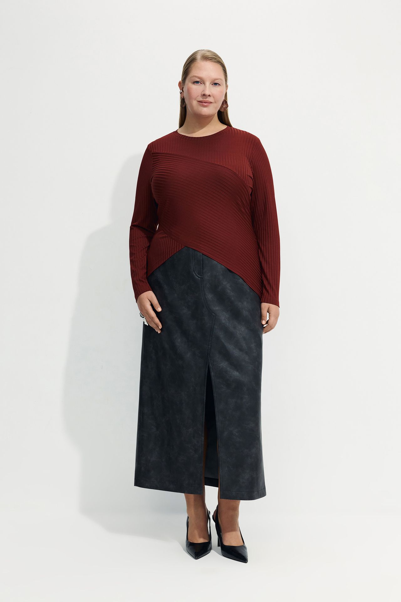 Юбка-миди из экокожи BEY