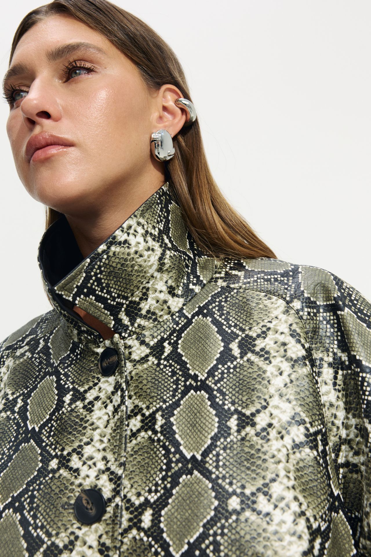 Плащ КИНСКИ