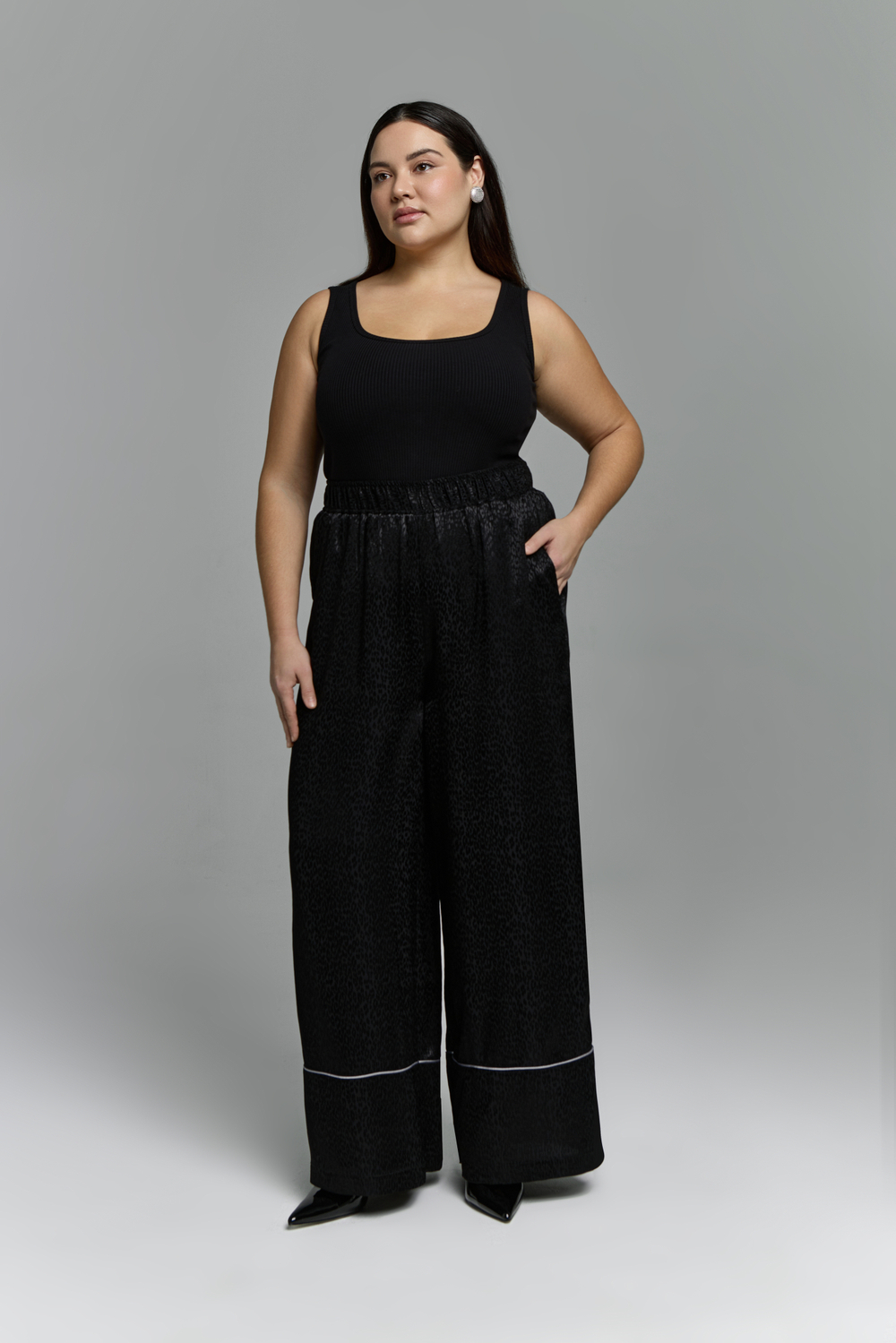 Брюки с кантом SECRET