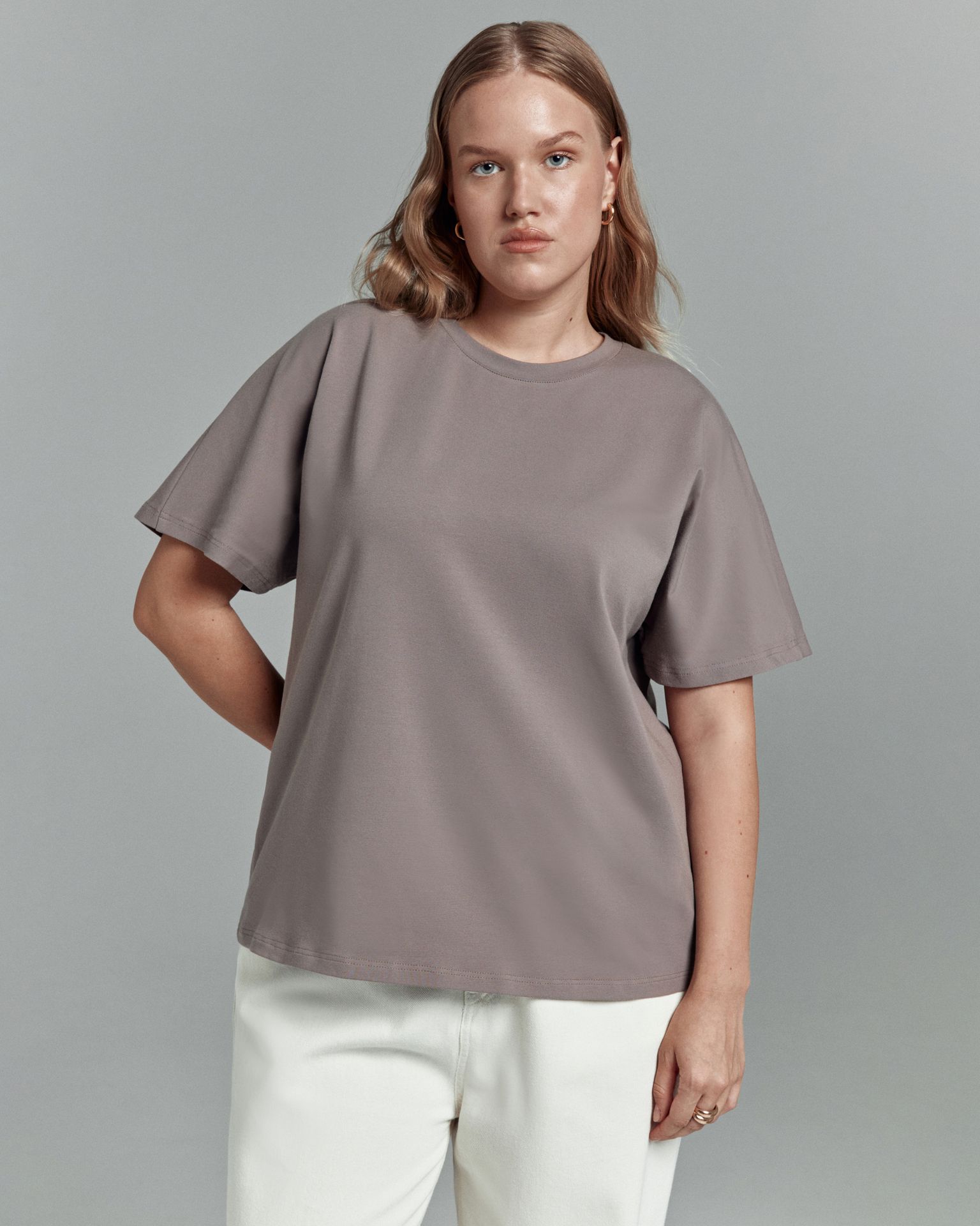 Футболка из премиального хлопка NAVSEGDA